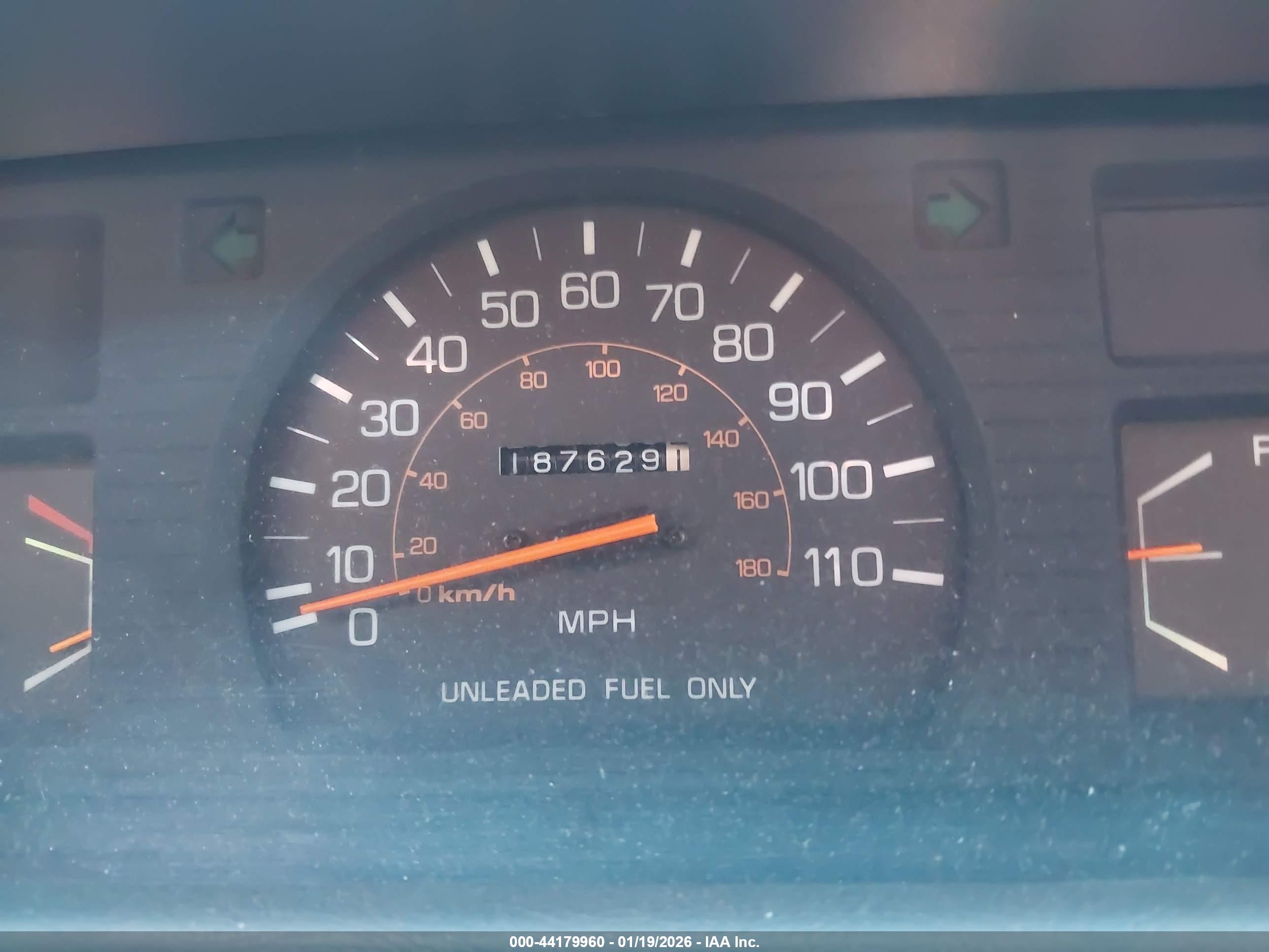 TOYOTA PICKUP image 7