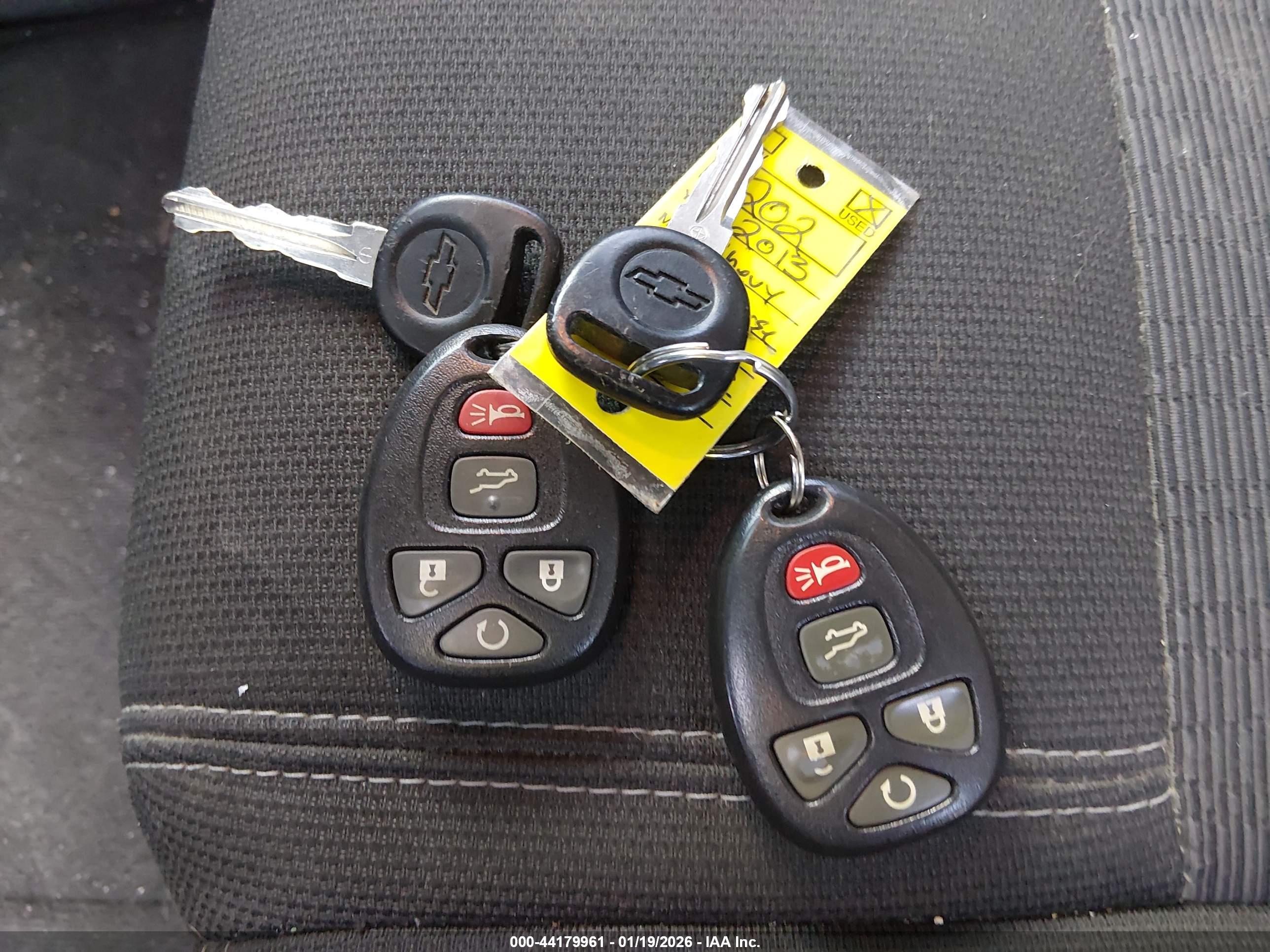 CHEVROLET TRAVERSE image 11