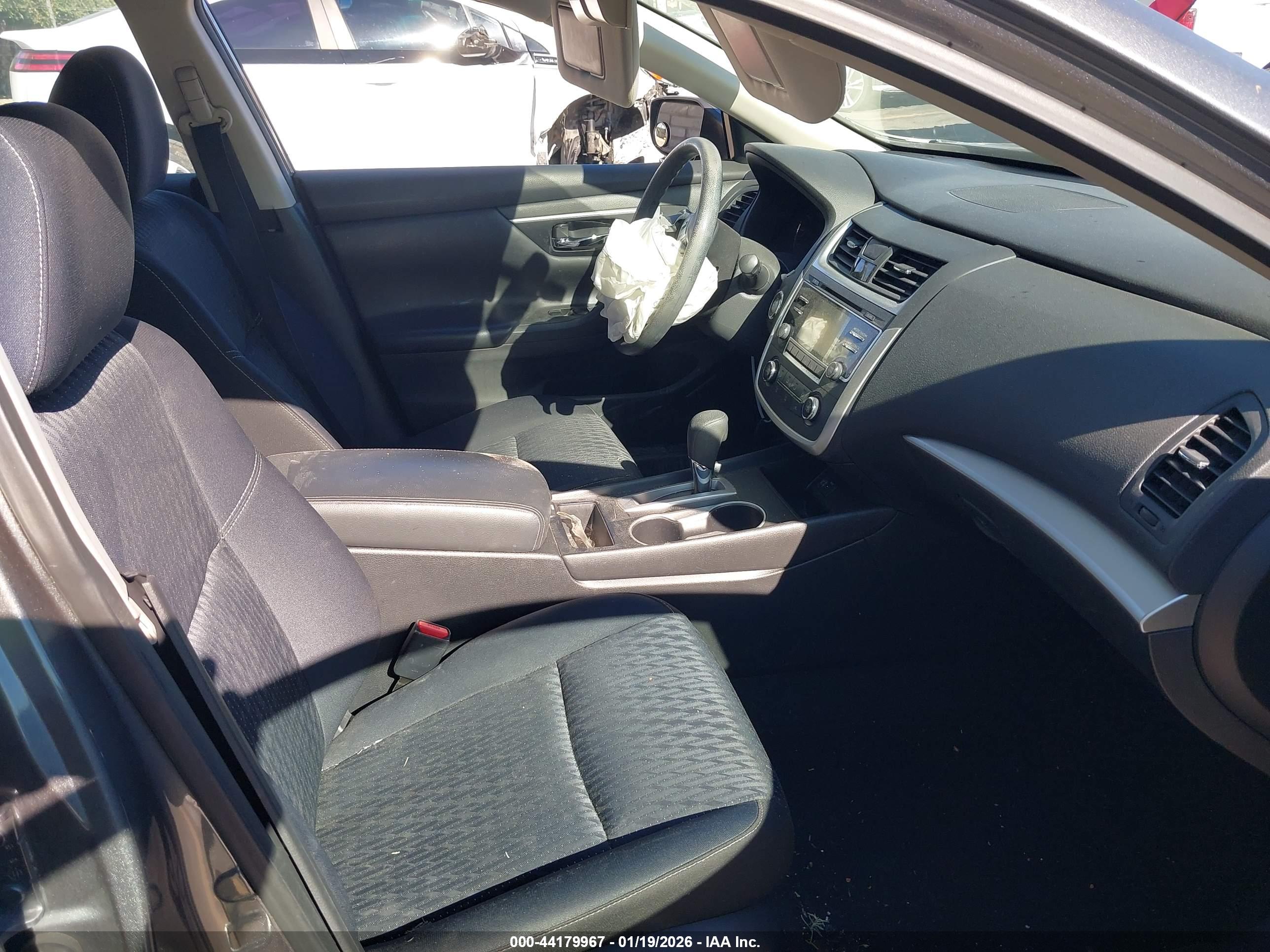 NISSAN ALTIMA image 5