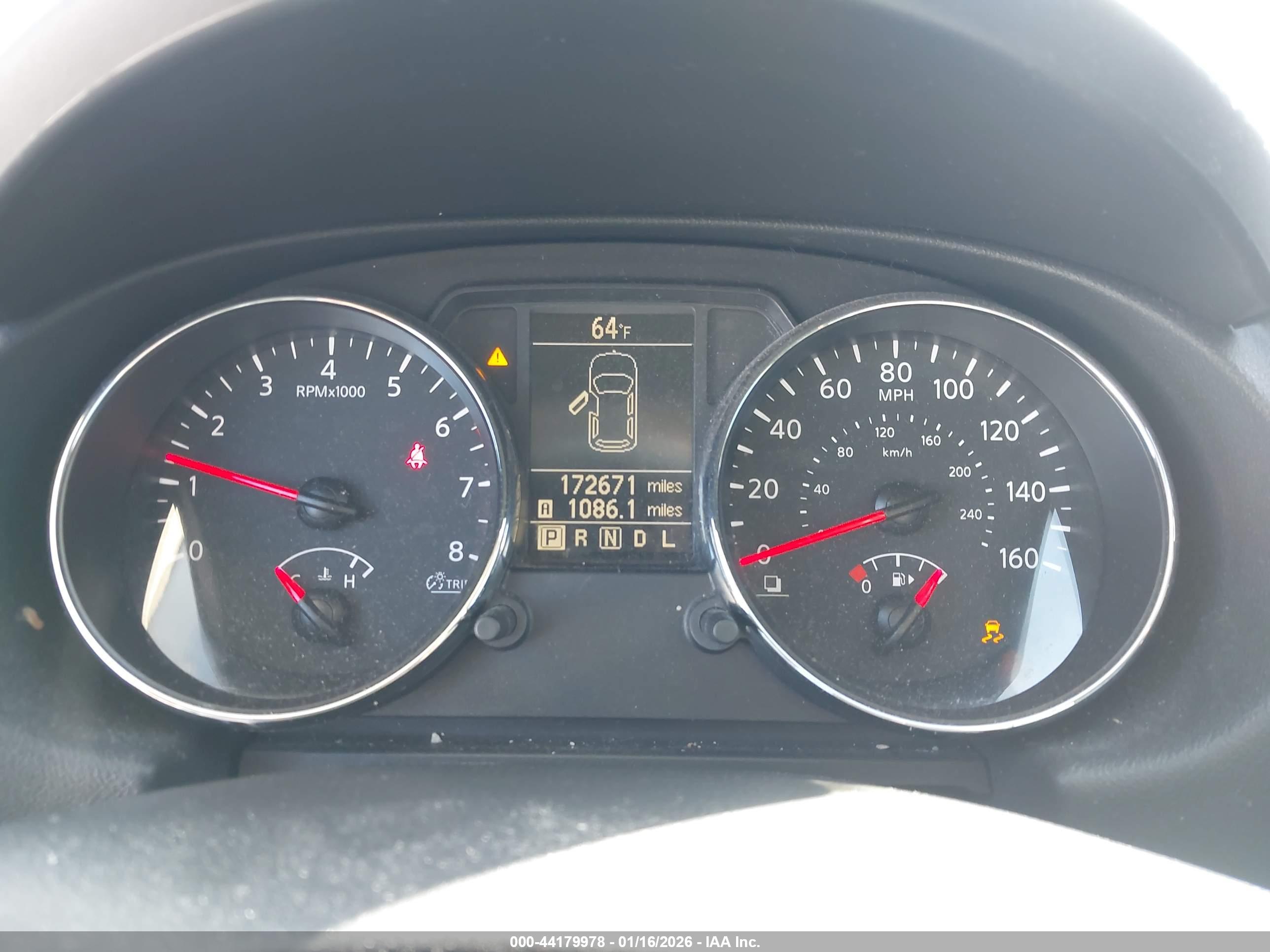 NISSAN ROGUE image 7