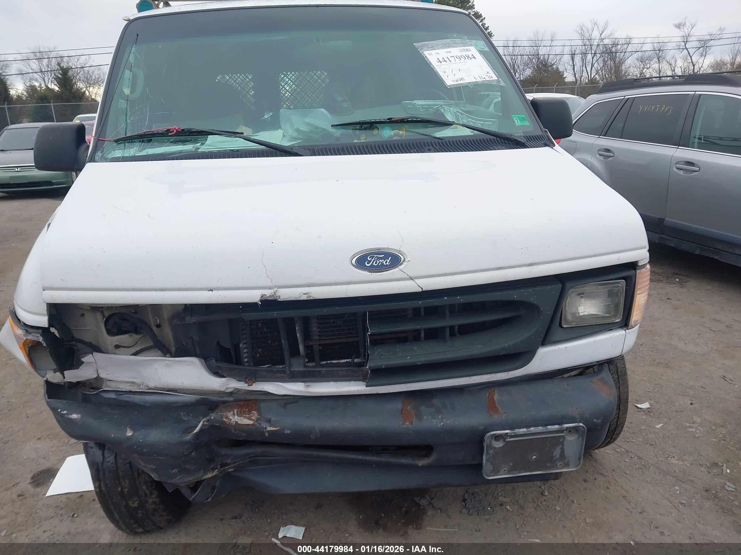 FORD E-250 image 6