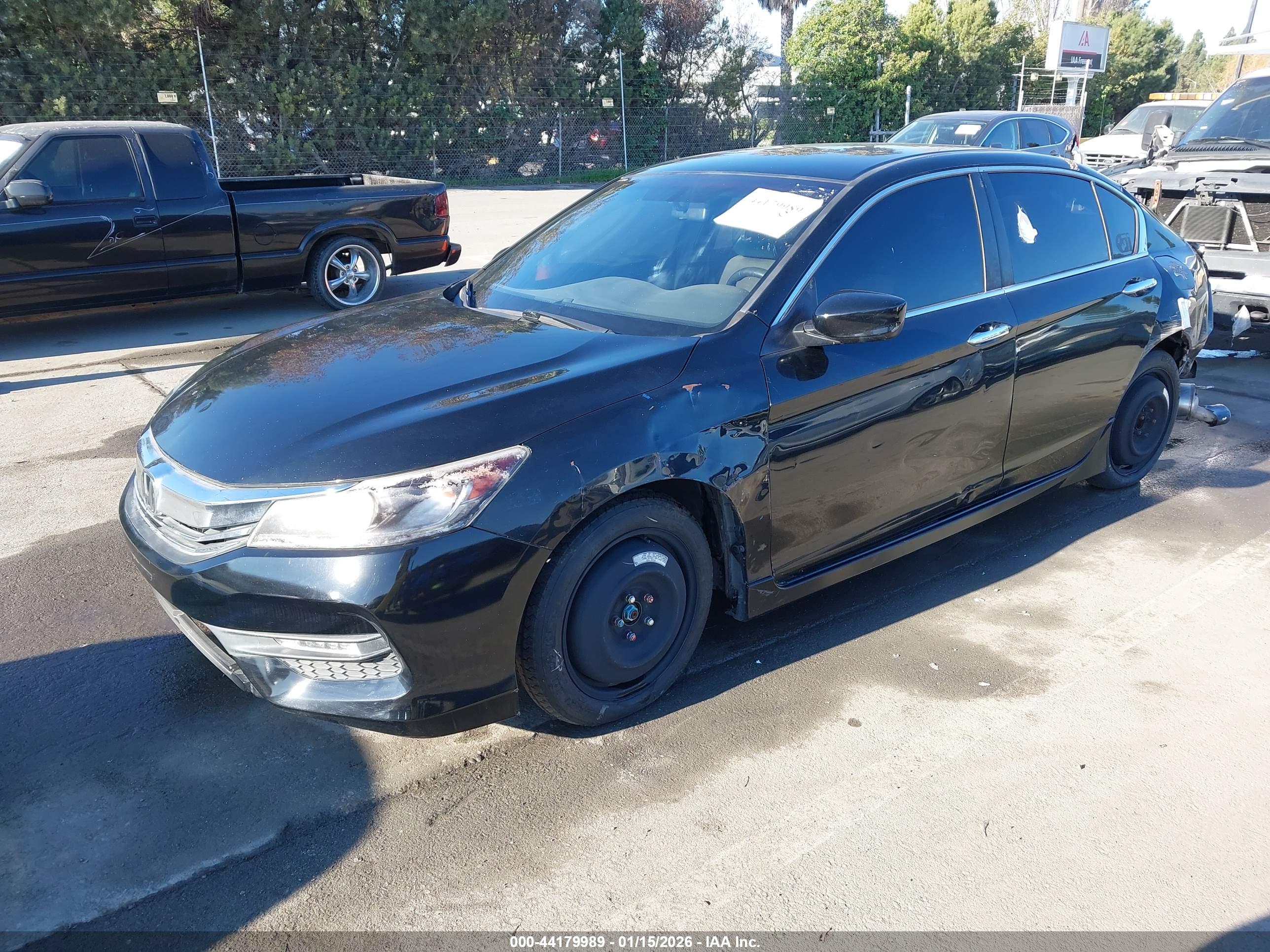 HONDA ACCORD image 2