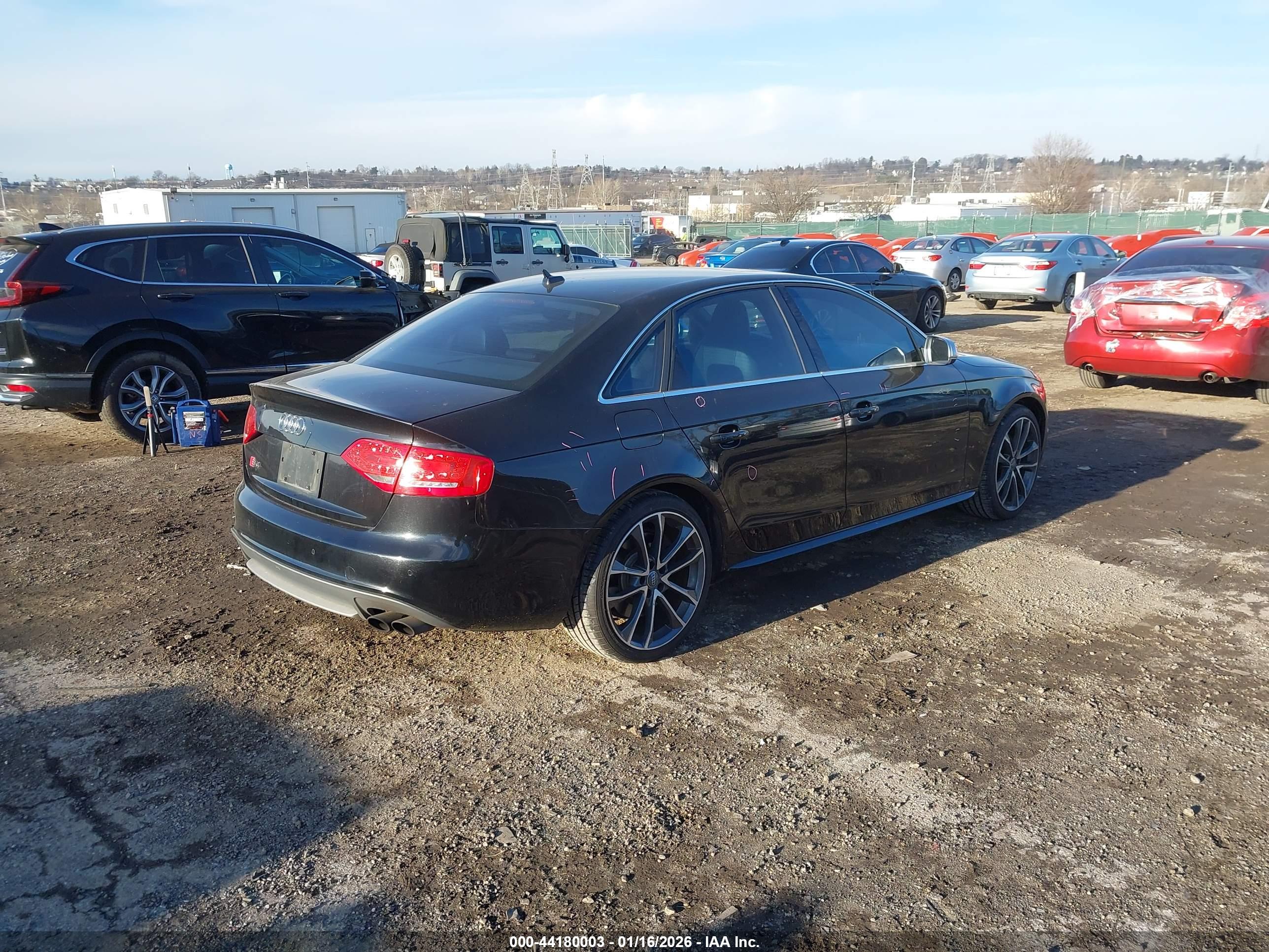 AUDI S4 image 4