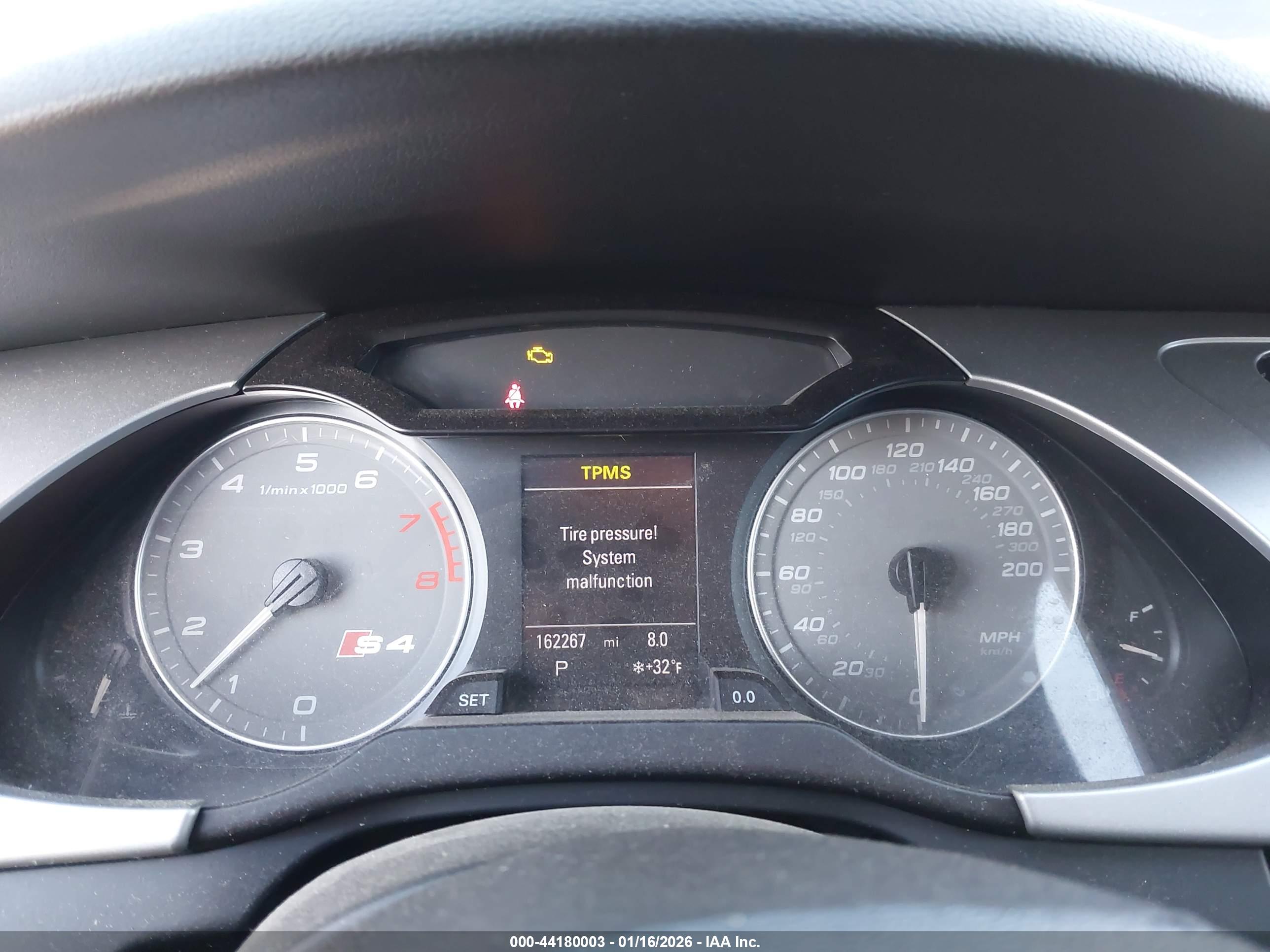 AUDI S4 image 7