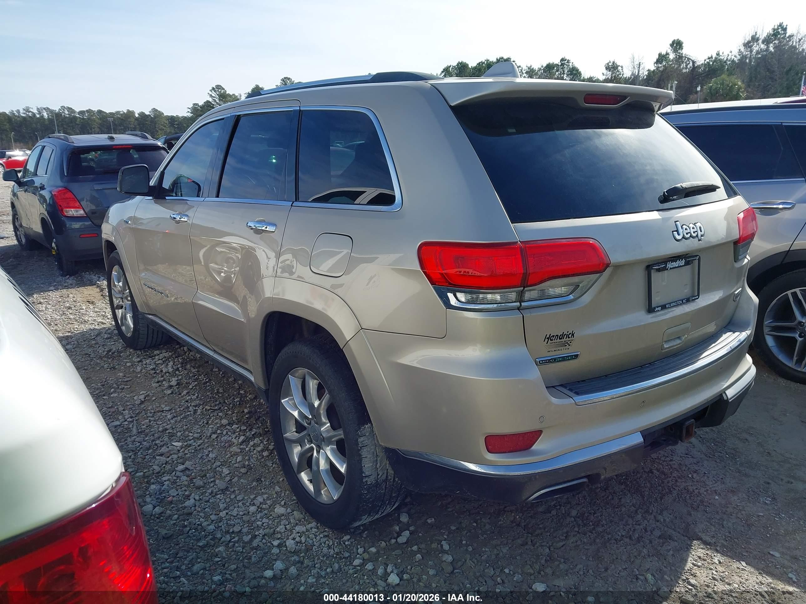 JEEP GRAND image 3