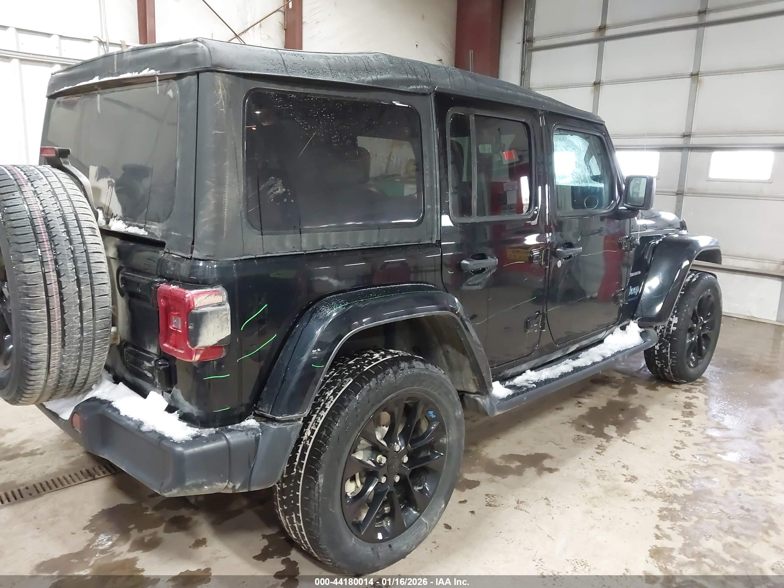JEEP WRANGLER image 4