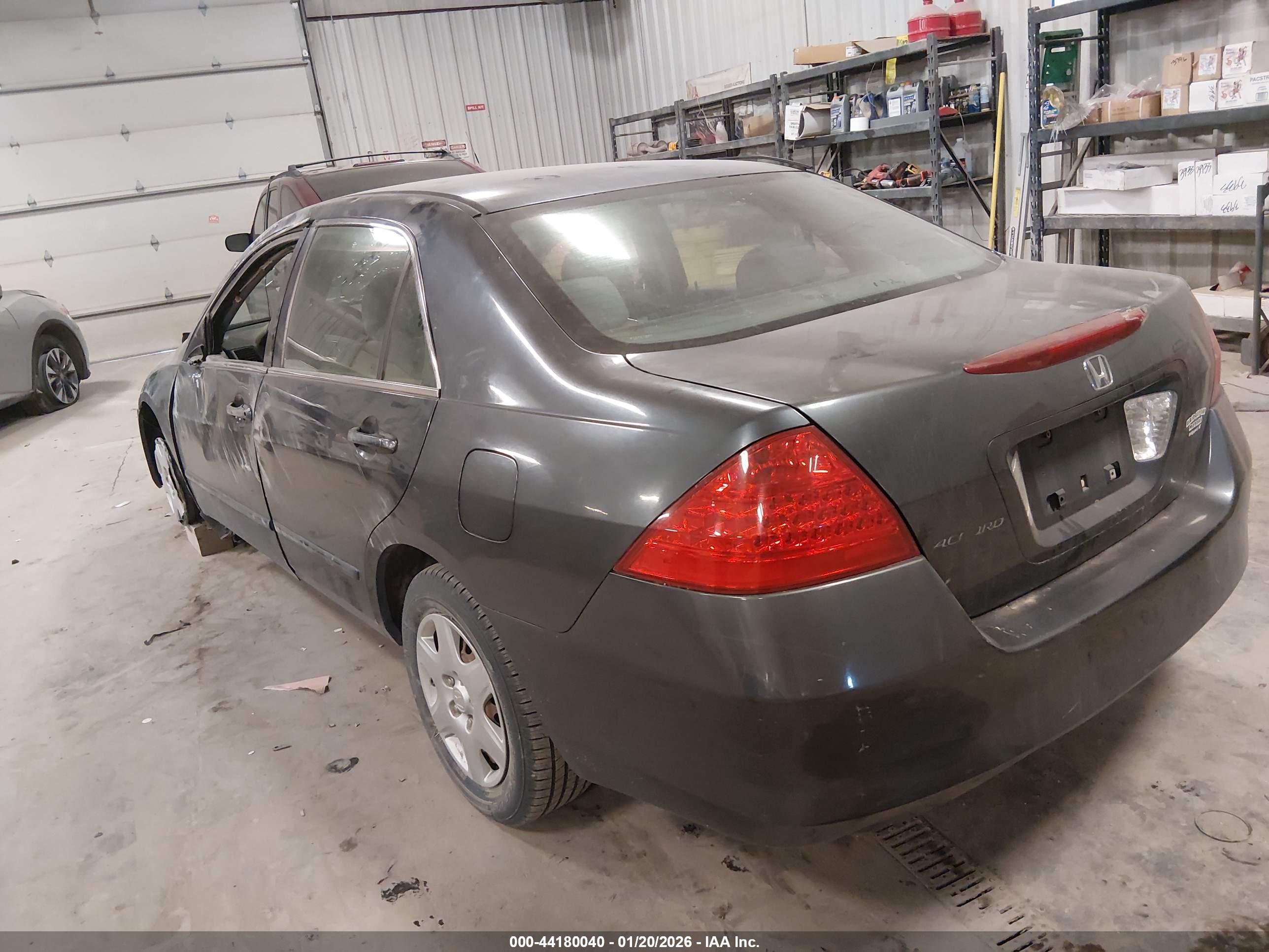 HONDA ACCORD image 3
