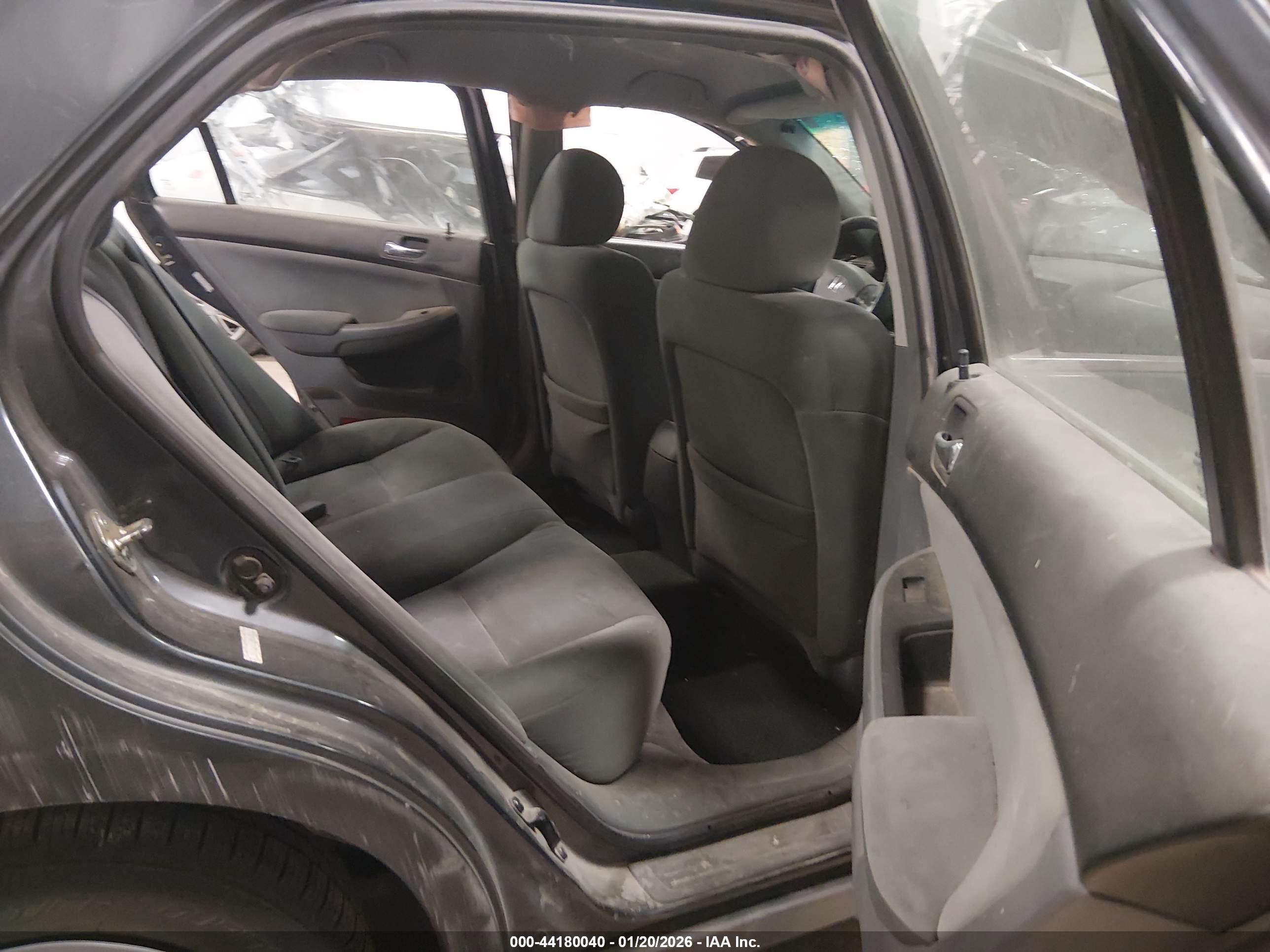 HONDA ACCORD image 8