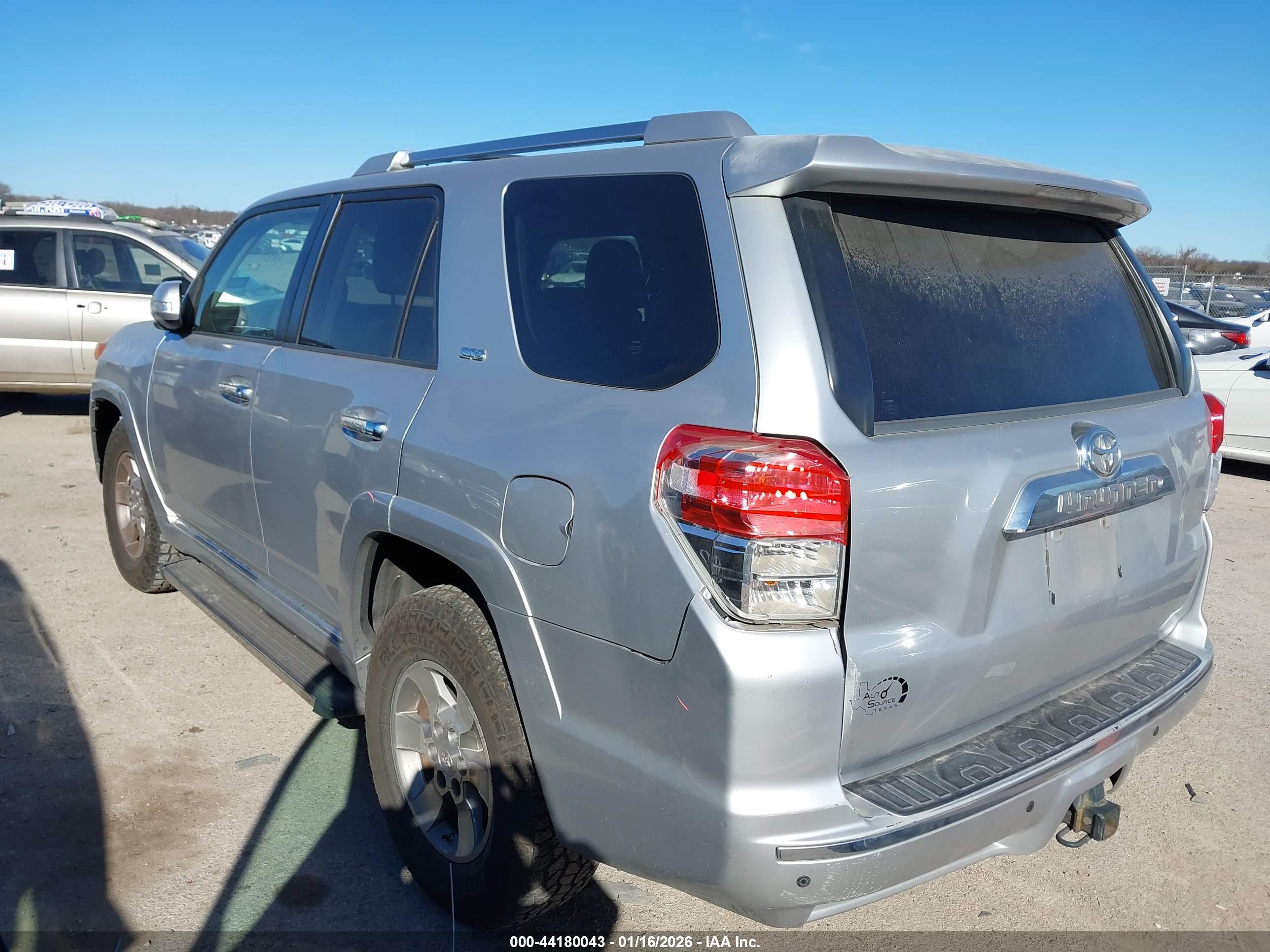 TOYOTA 4RUNNER image 3