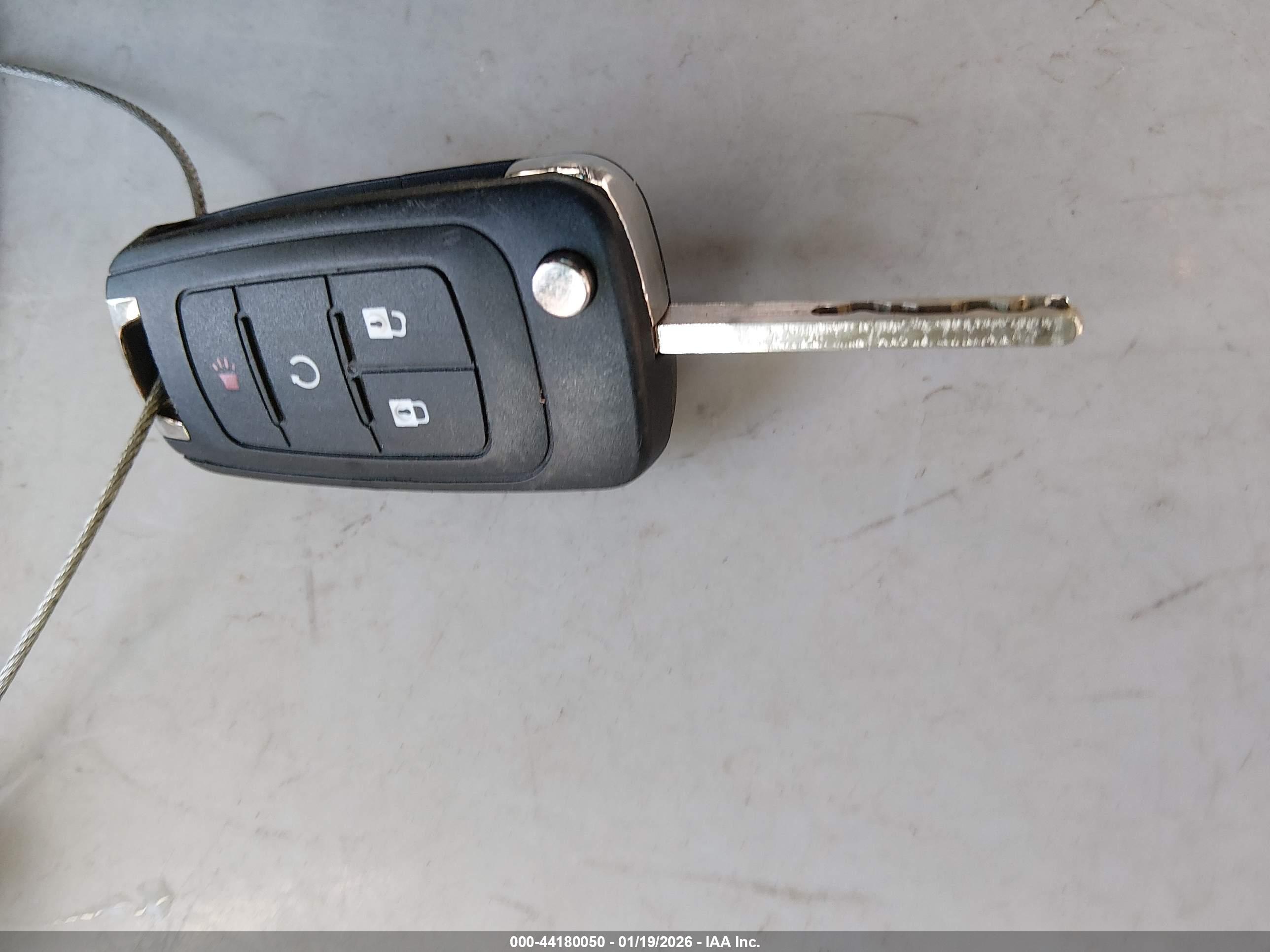 CHEVROLET EQUINOX image 11