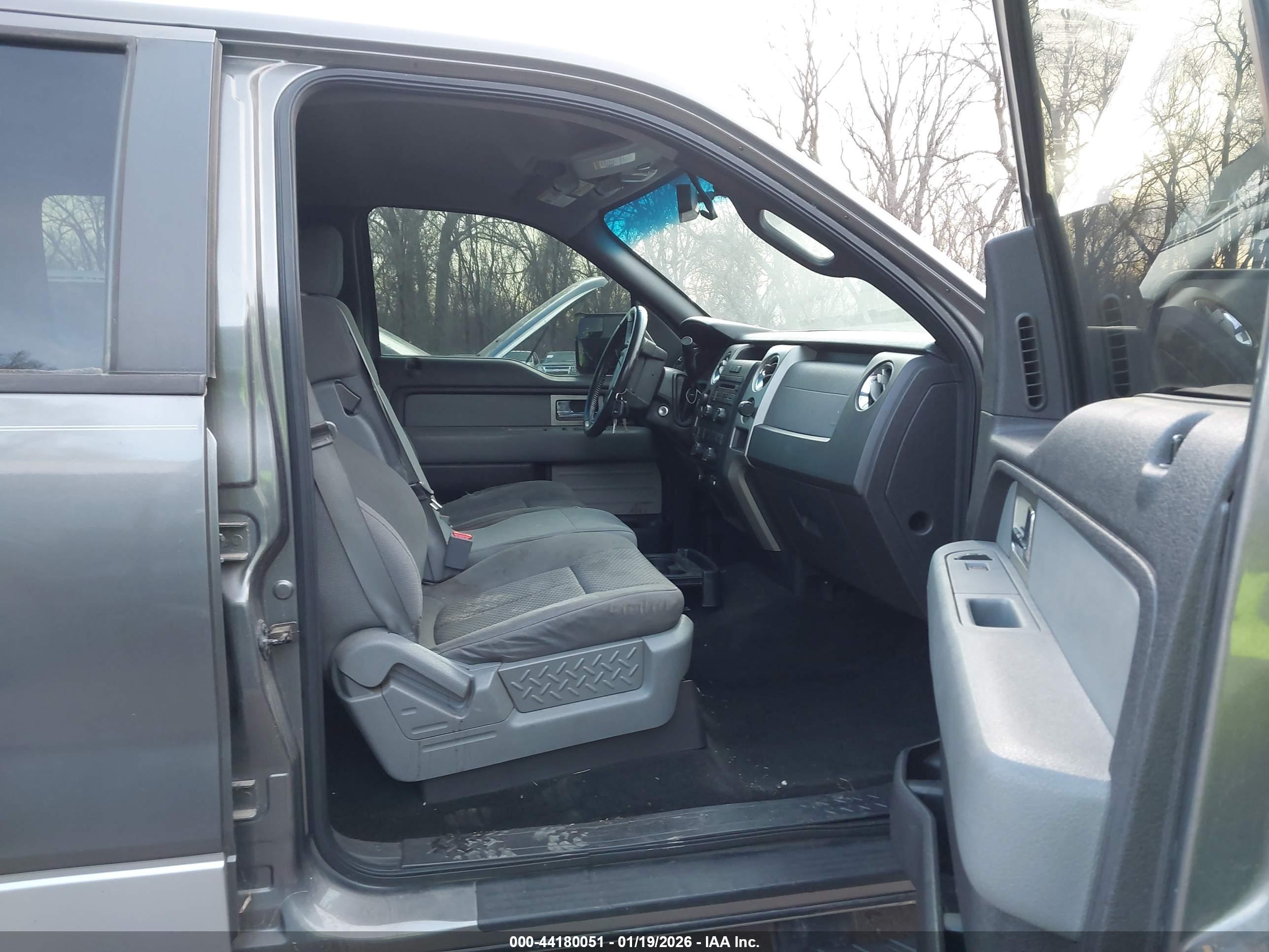 FORD F-150 image 5