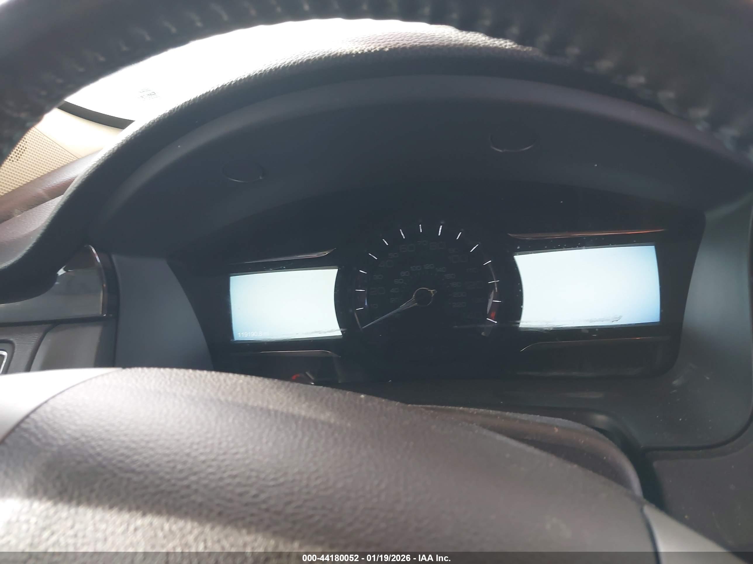 FORD FLEX image 7