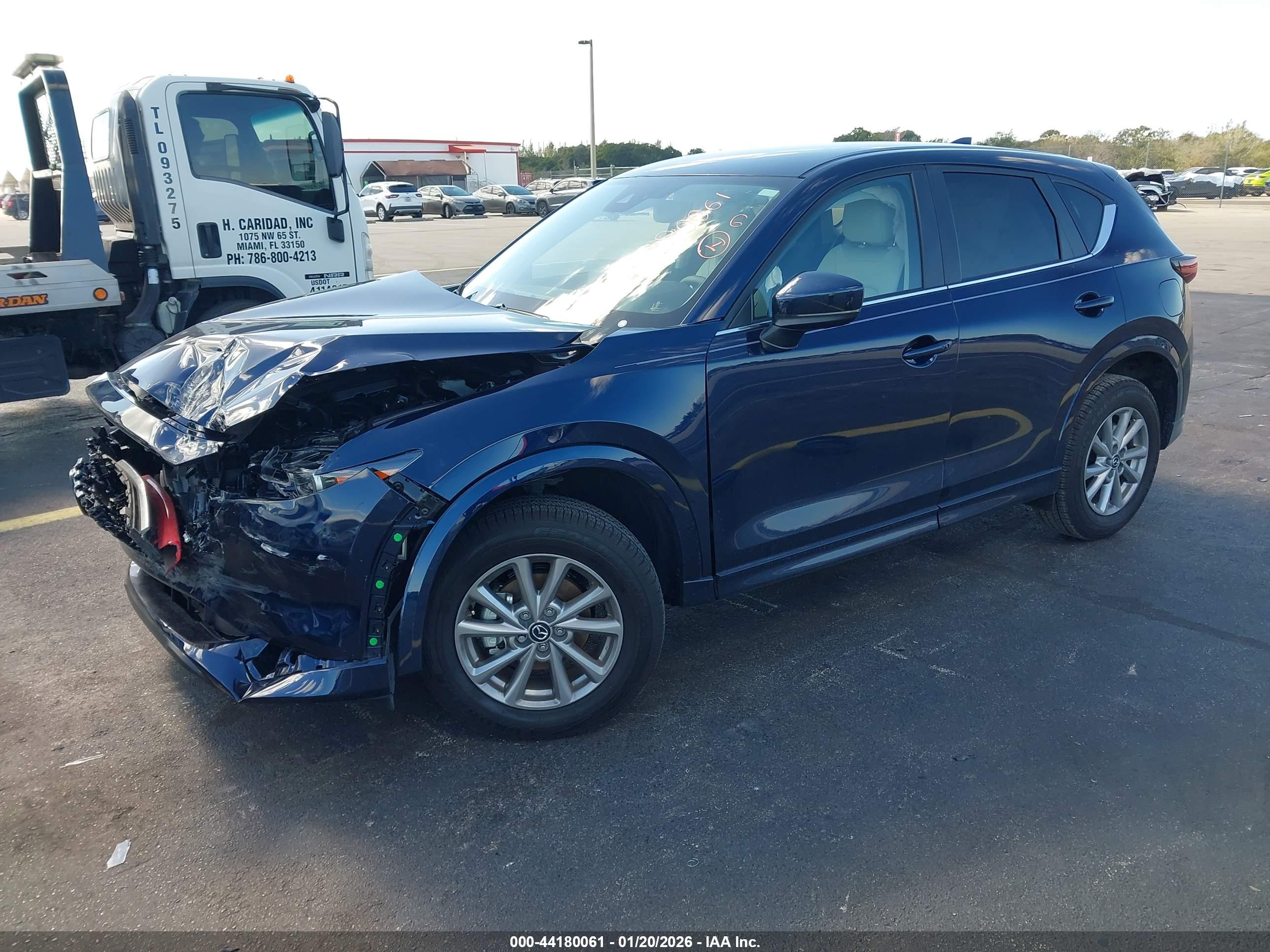 MAZDA CX-5 image 2
