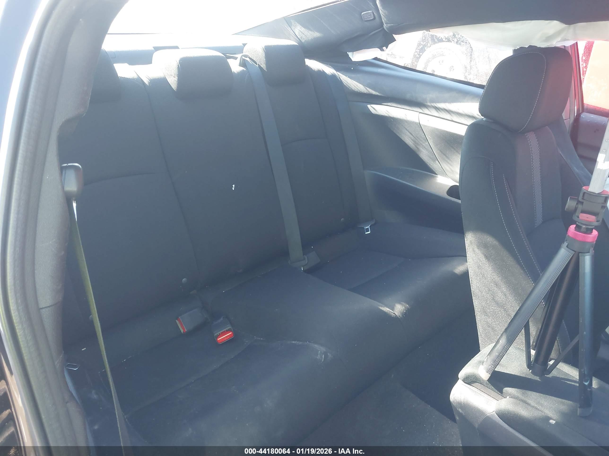 HONDA CIVIC image 8