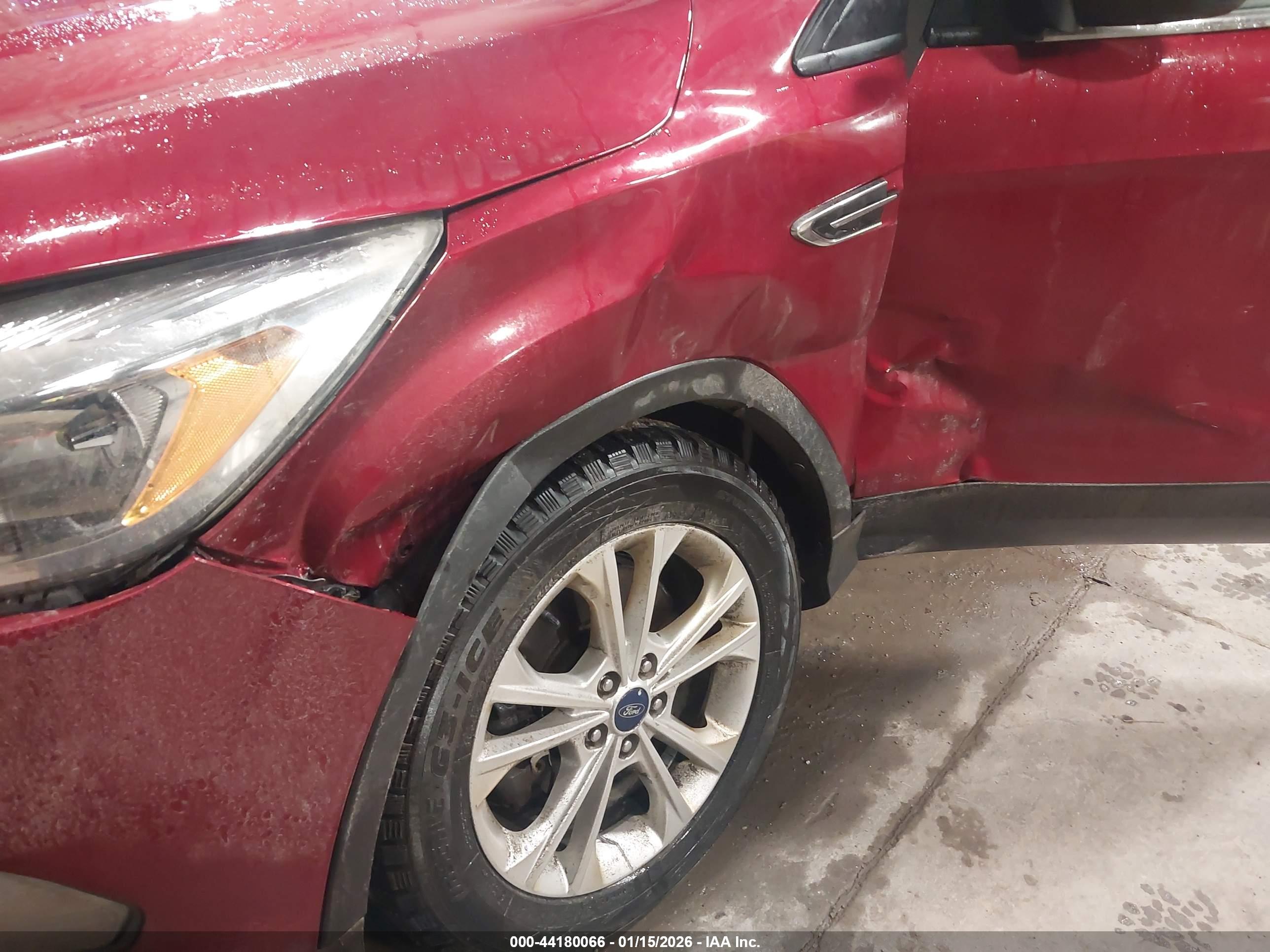 FORD ESCAPE image 6