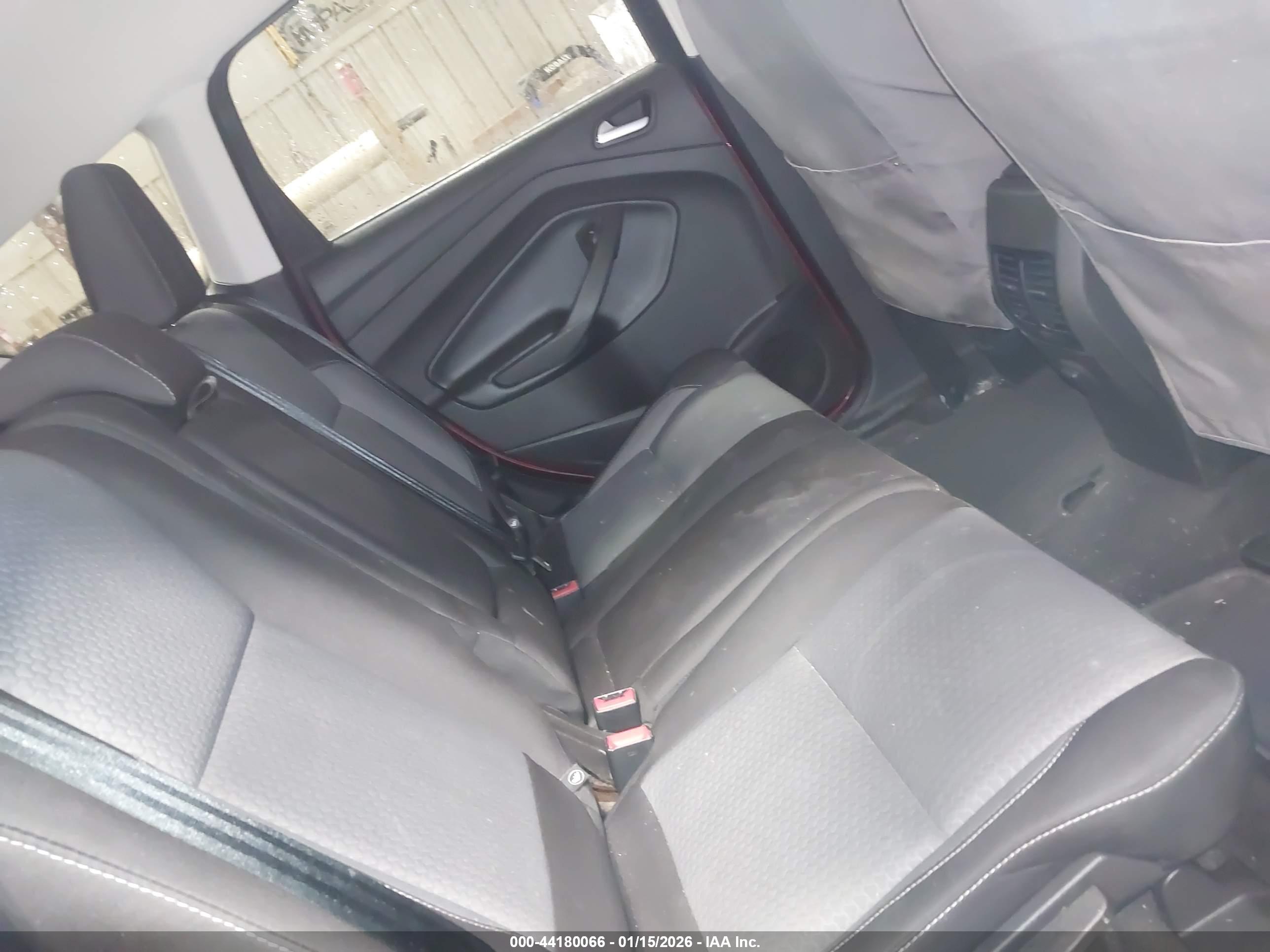 FORD ESCAPE image 8