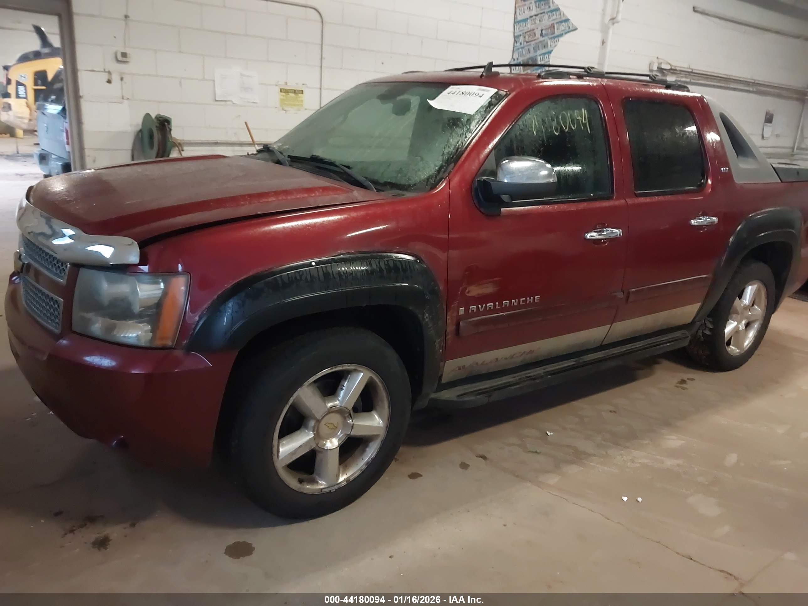 CHEVROLET AVALANCHE image 2