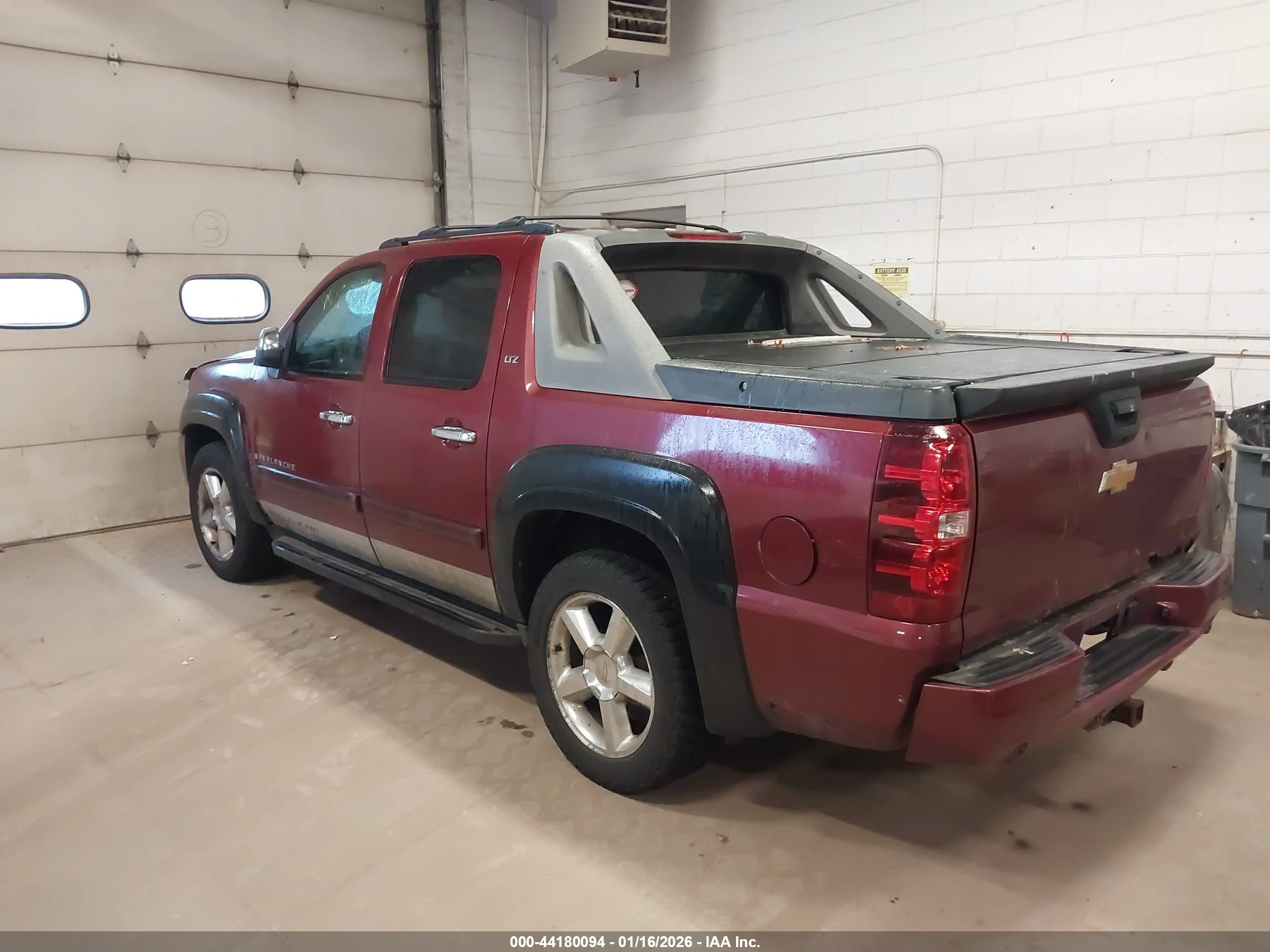 CHEVROLET AVALANCHE image 3