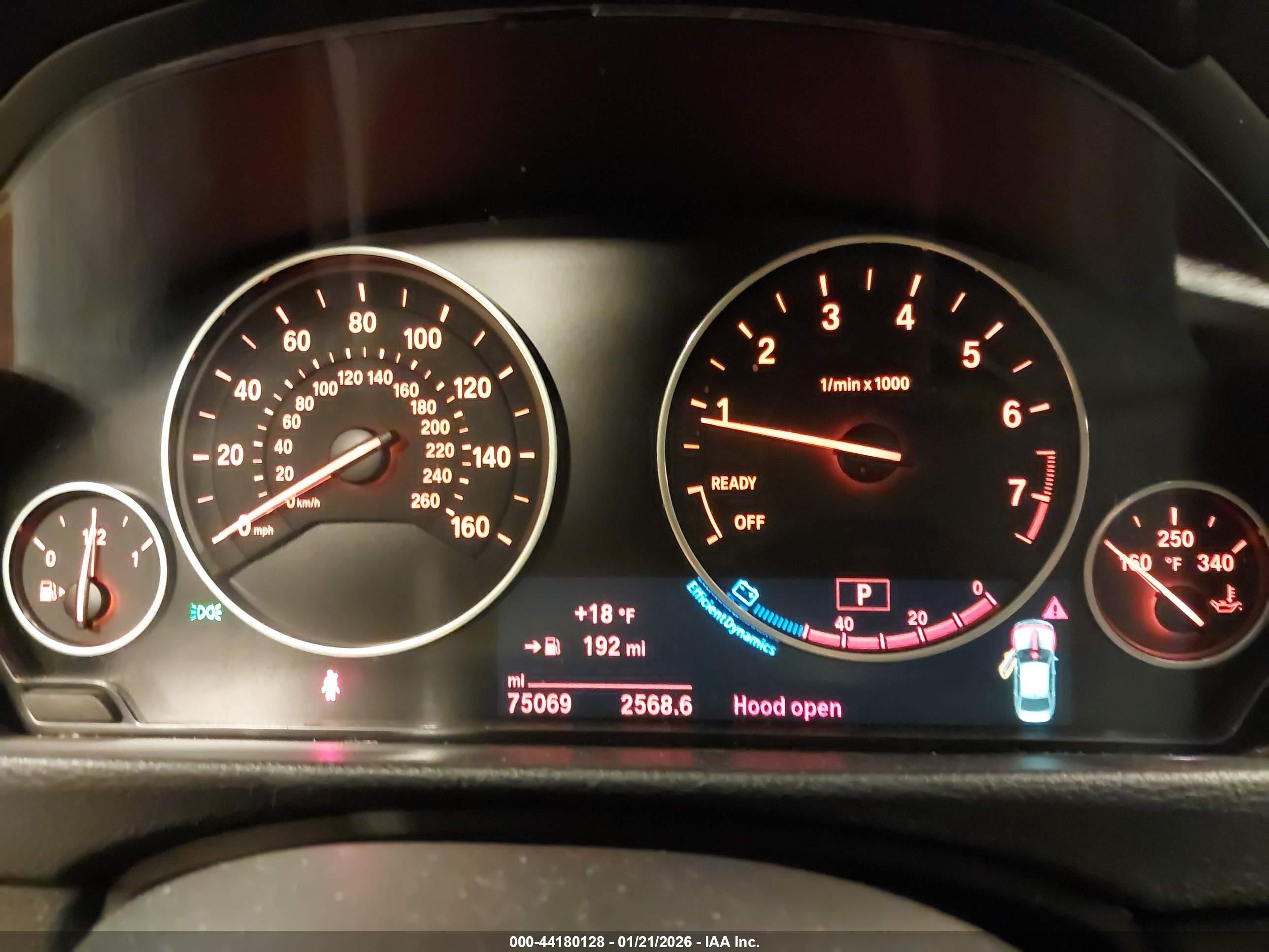 BMW 320I image 7