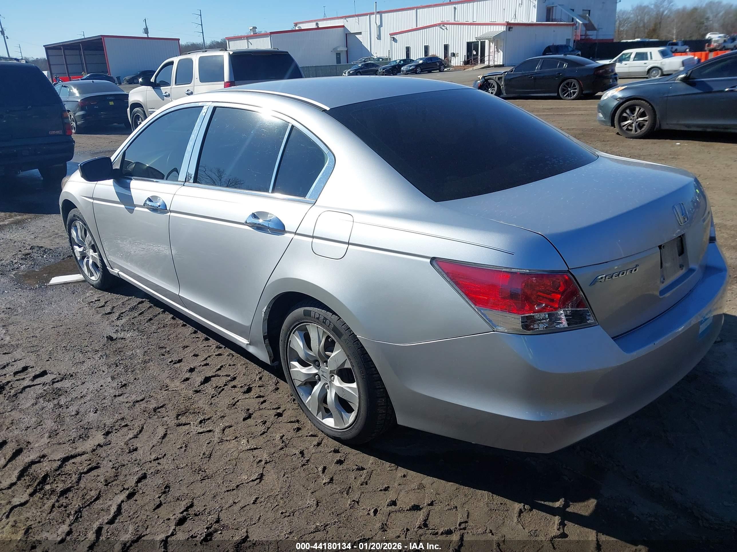 HONDA ACCORD image 3