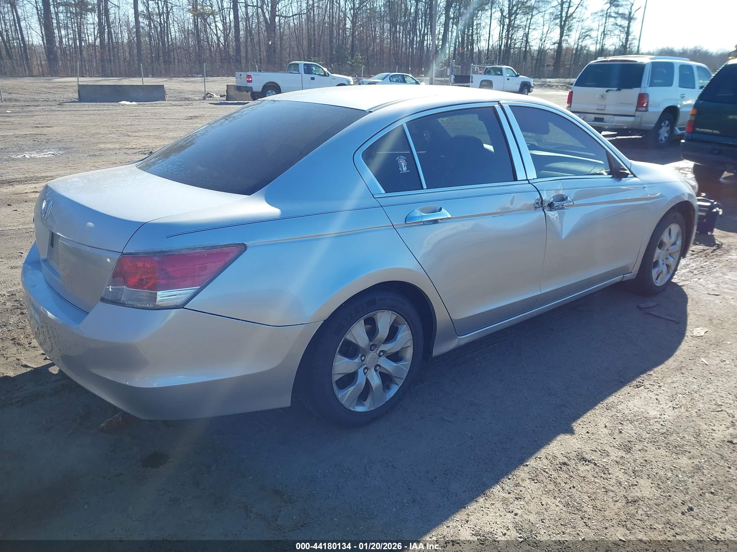 HONDA ACCORD image 4