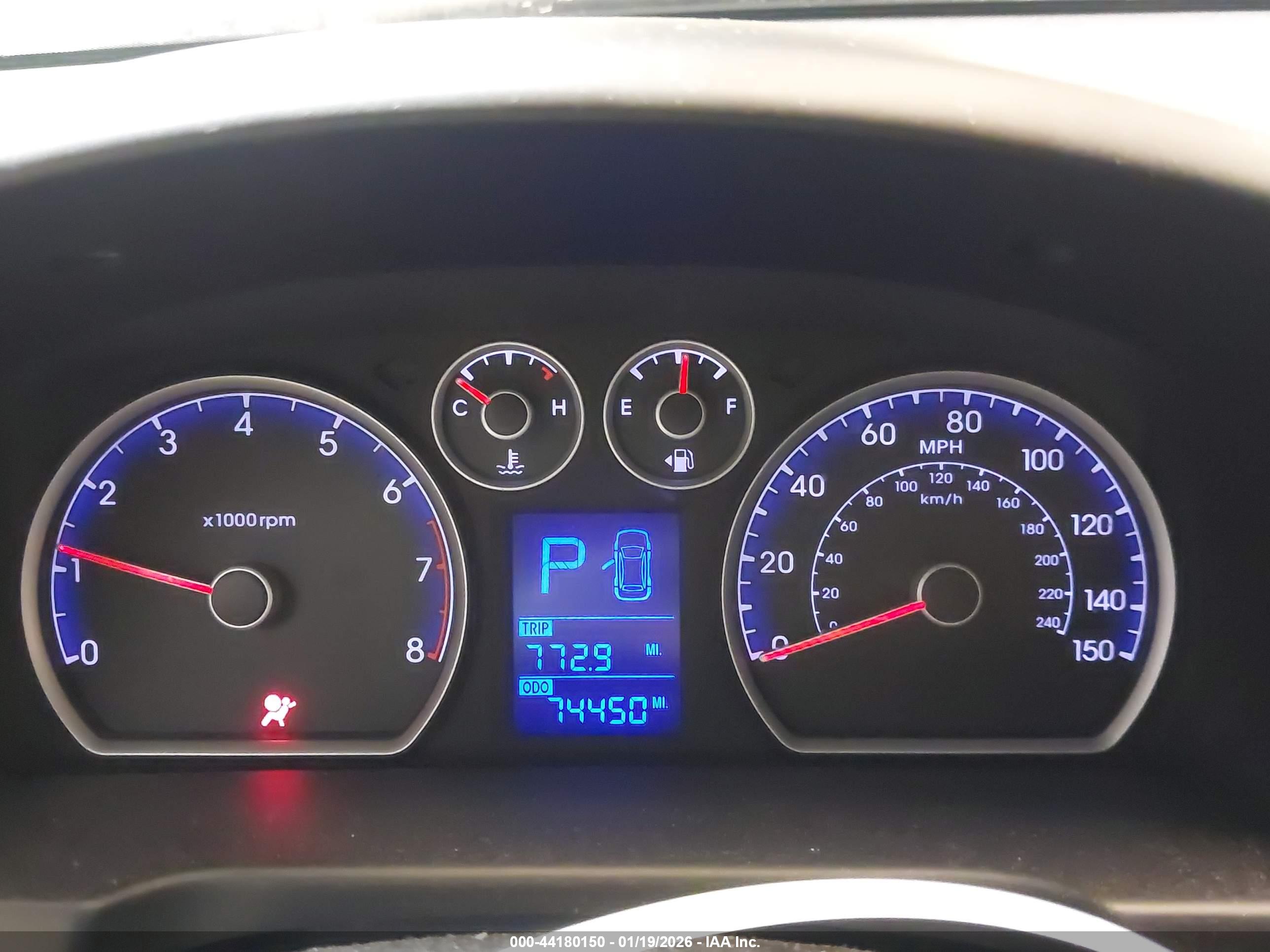 HYUNDAI ELANTRA image 7