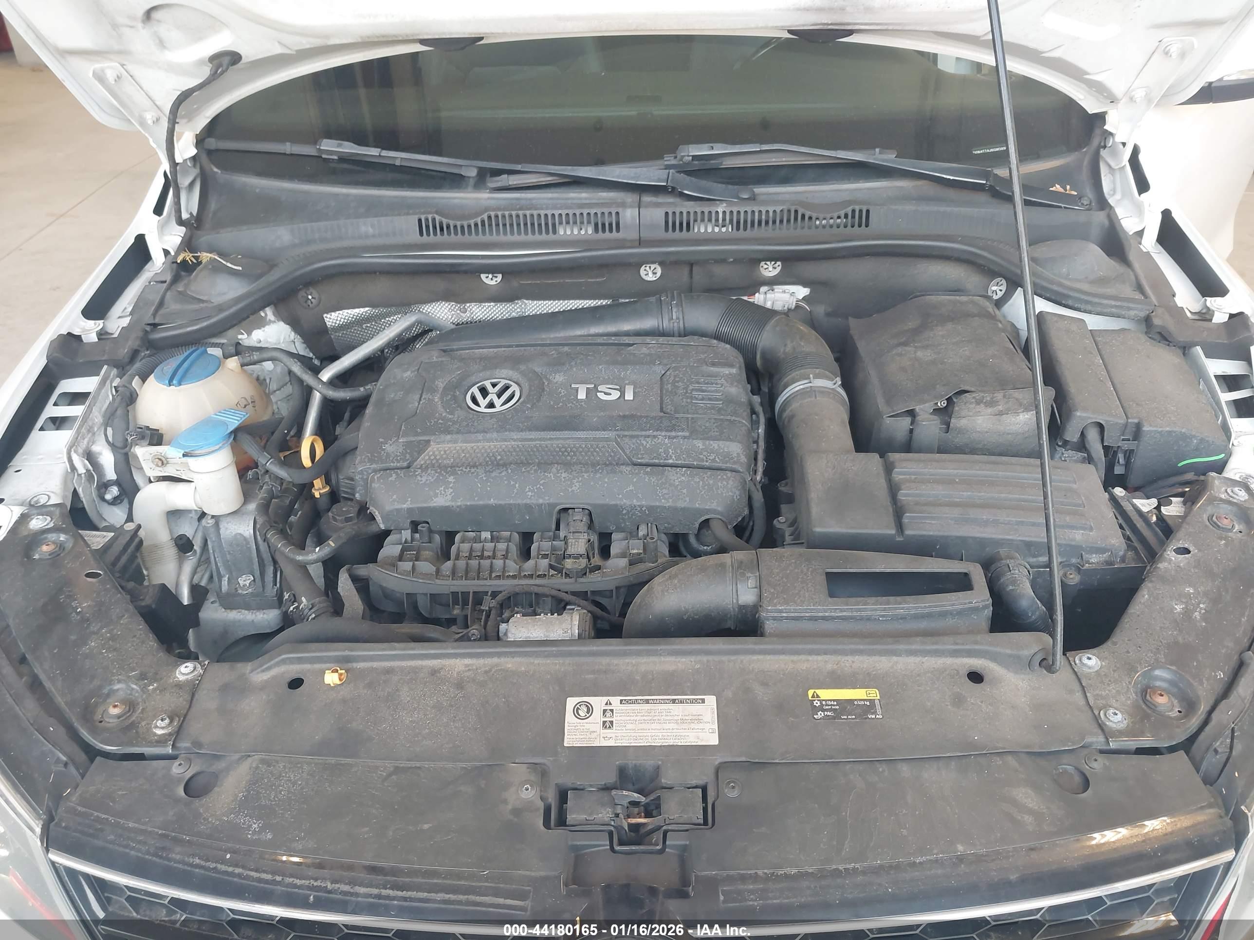 VOLKSWAGEN JETTA image 10