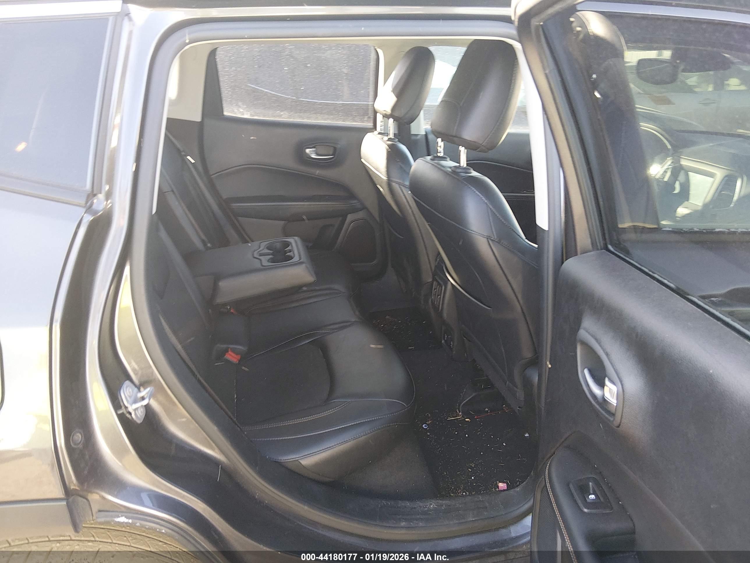 JEEP COMPASS image 8