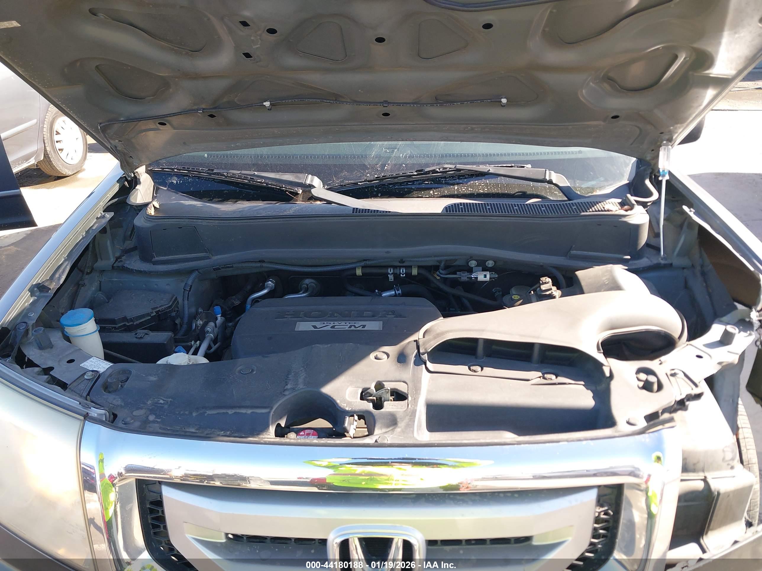 HONDA PILOT image 10