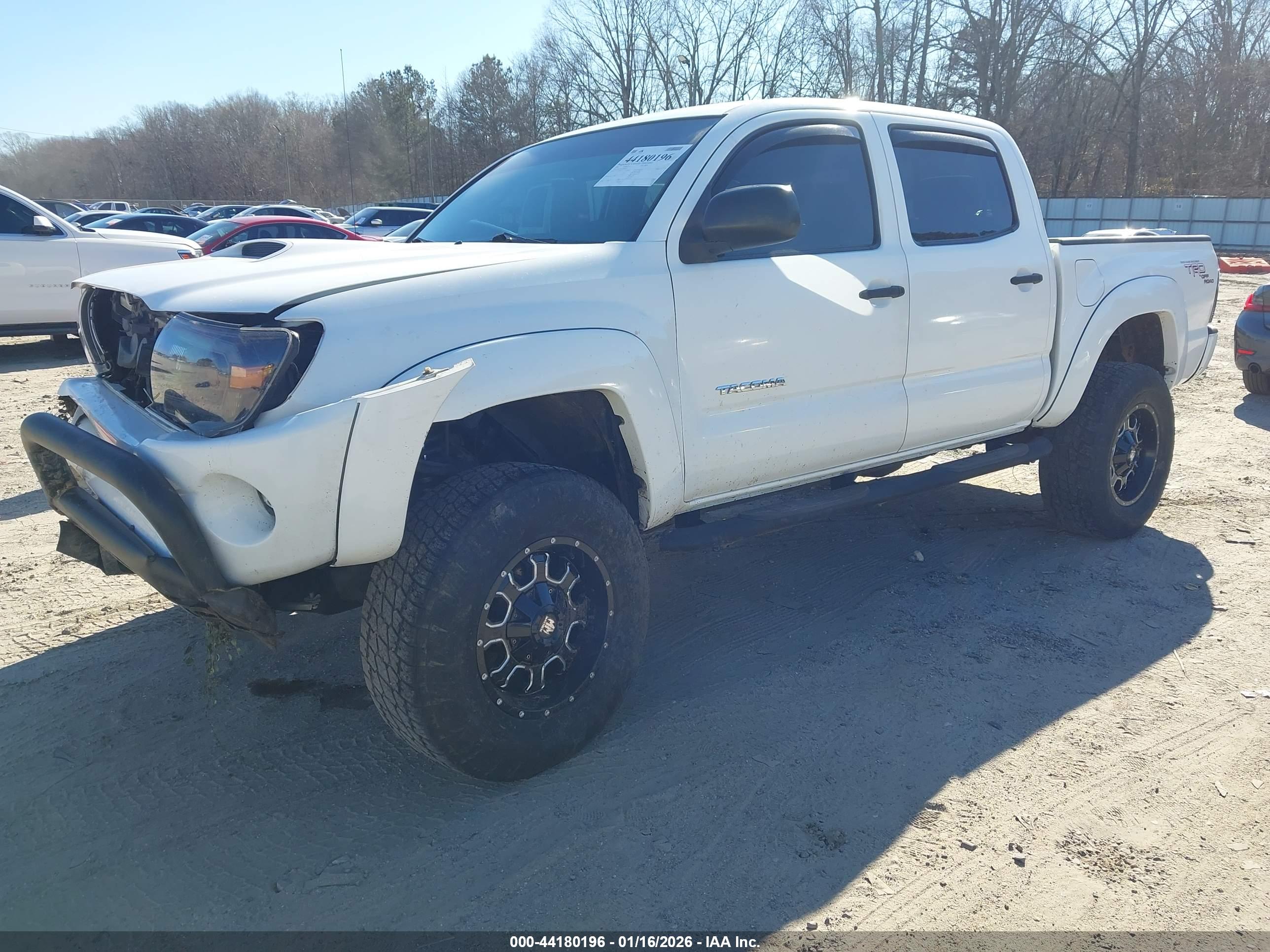 TOYOTA TACOMA image 2
