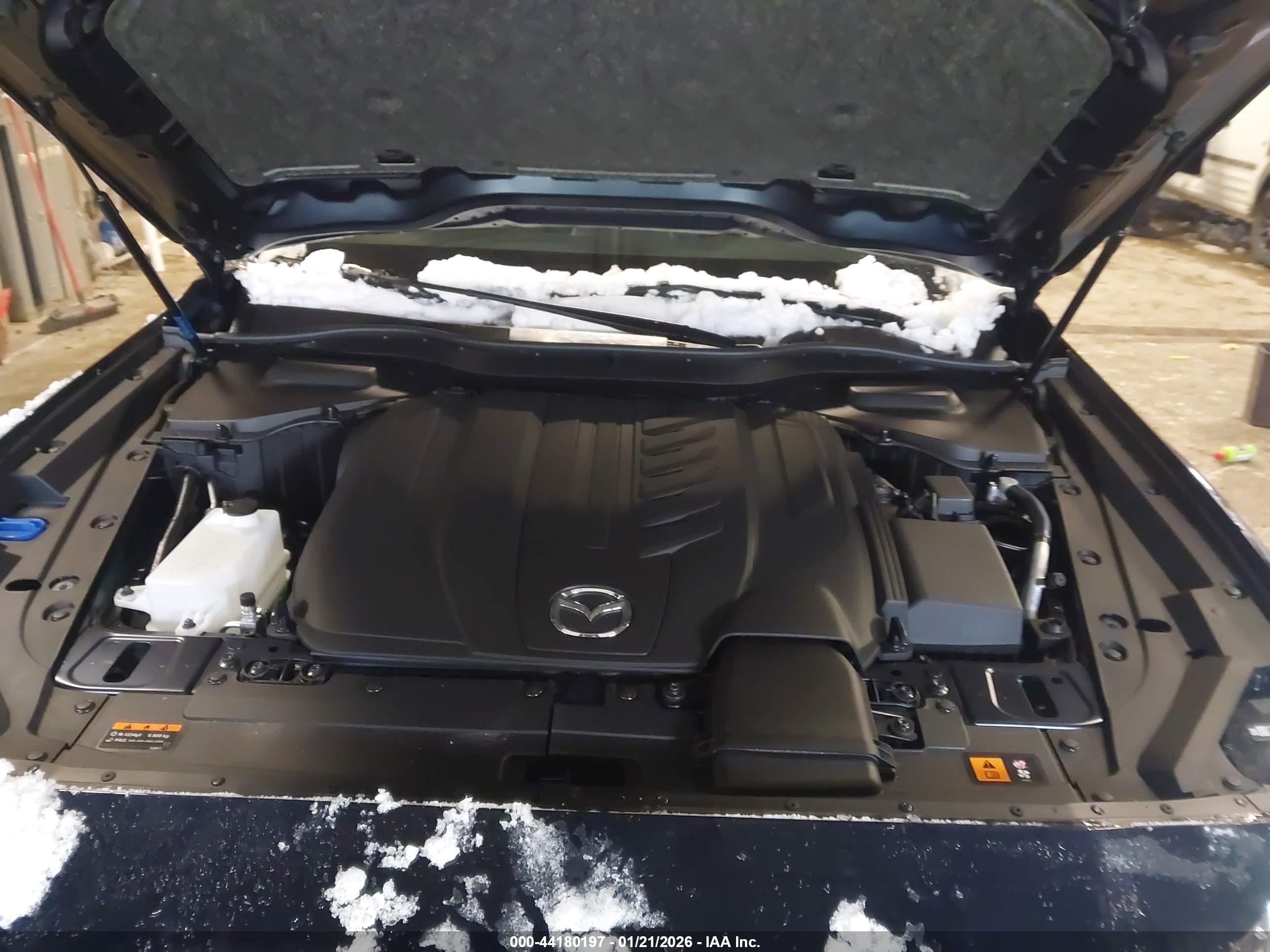 MAZDA CX-90 image 10