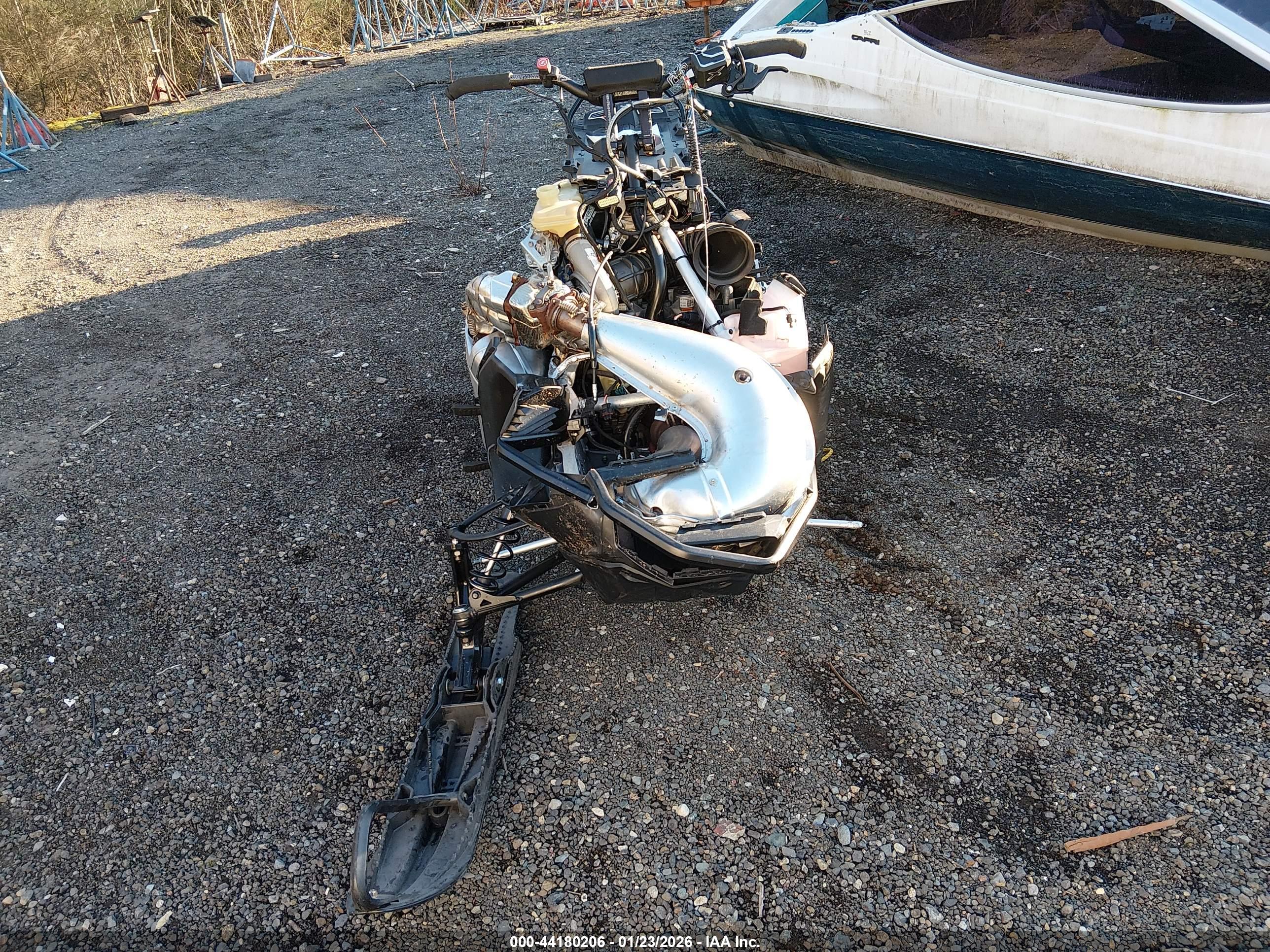 SKI-DOO SUMMIT image 6