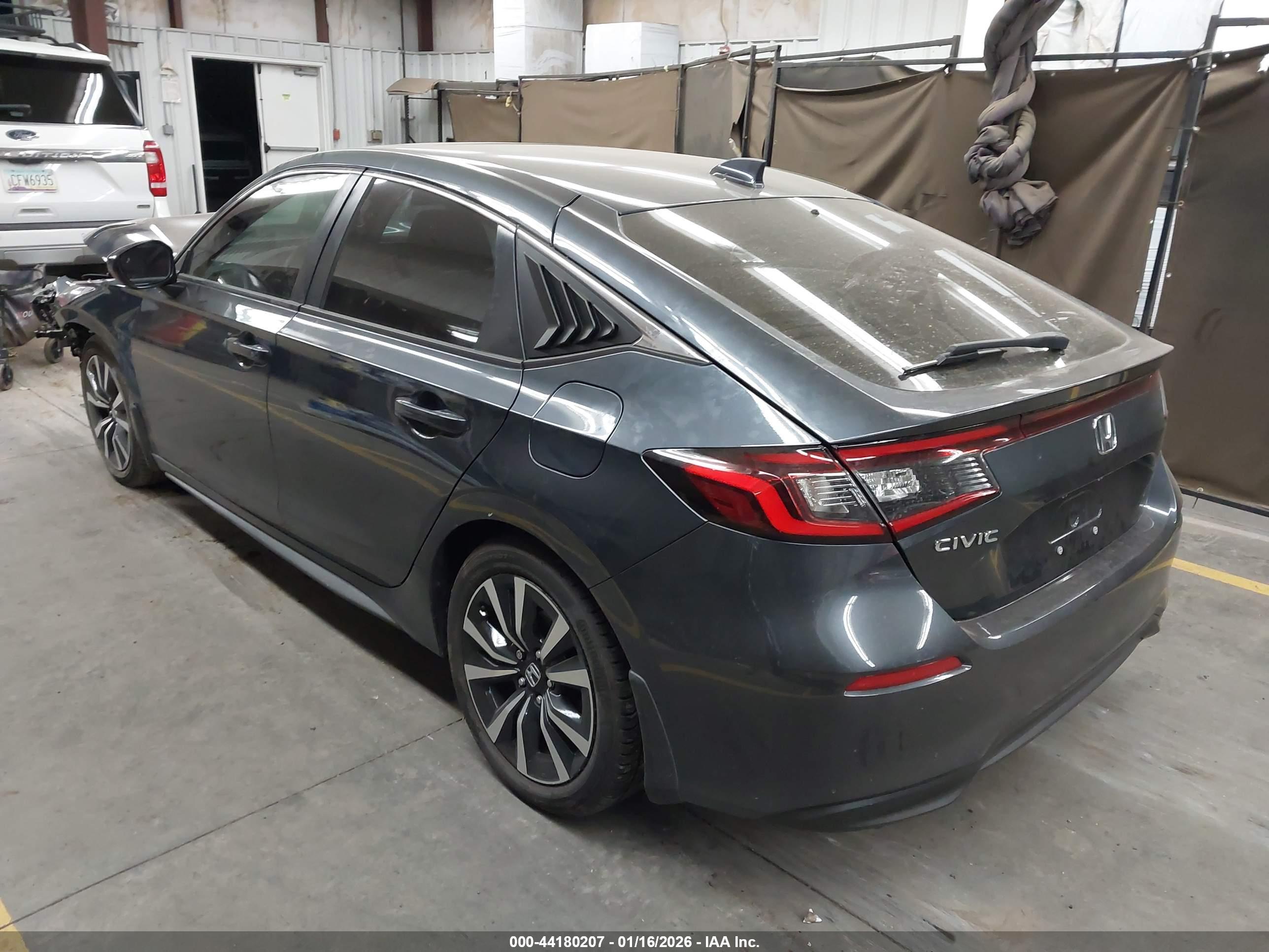 HONDA CIVIC image 3