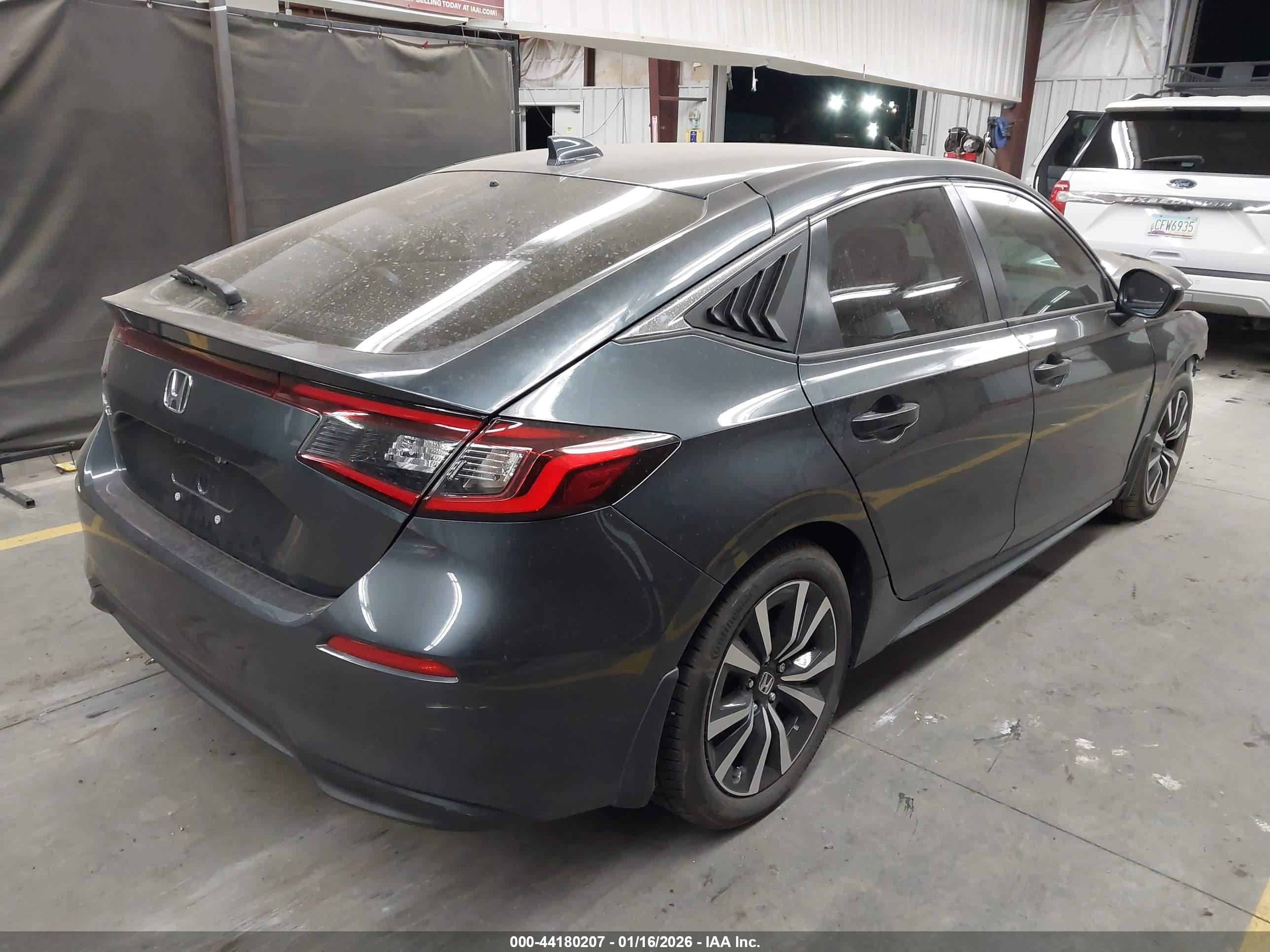 HONDA CIVIC image 4