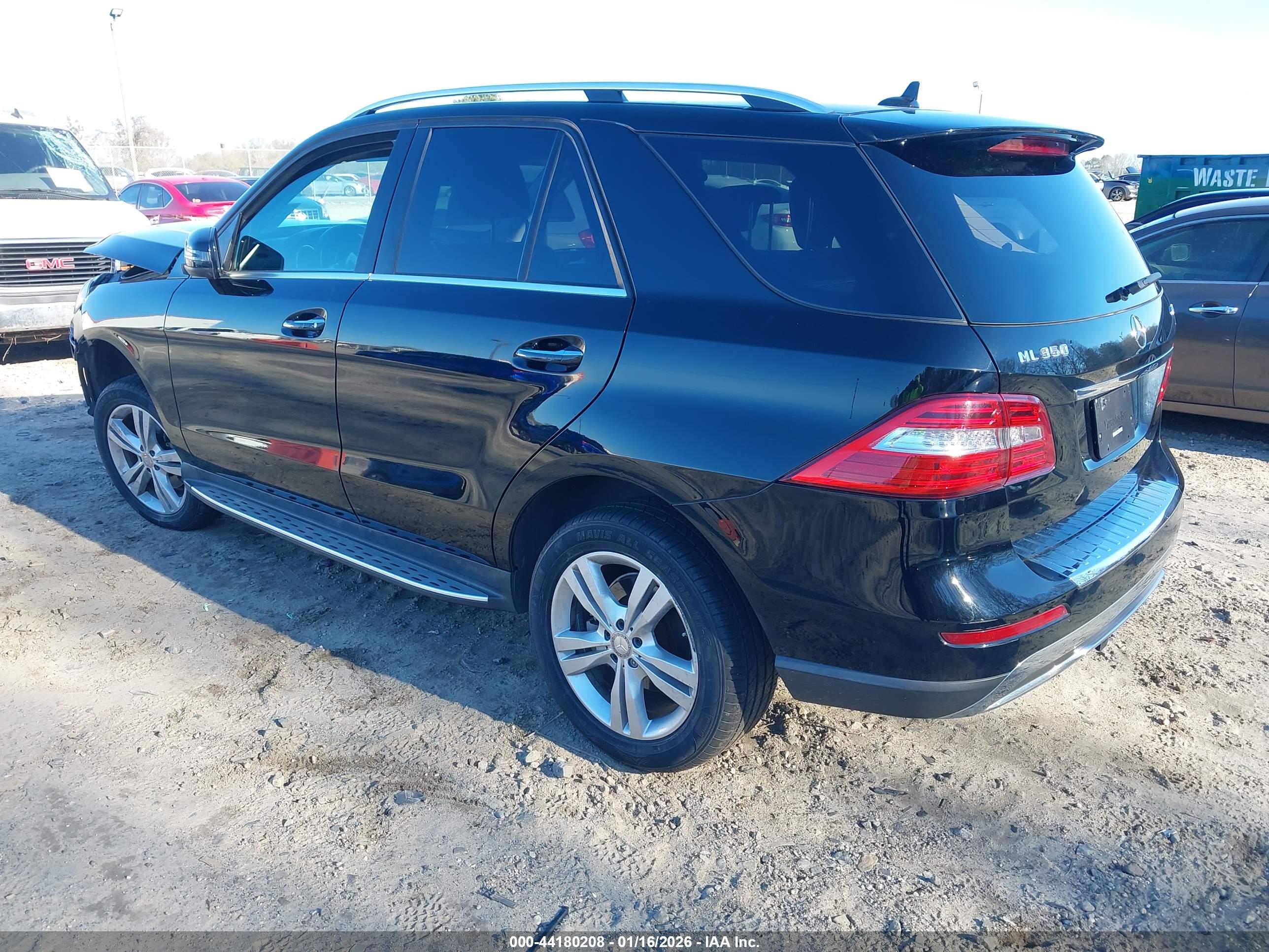 MERCEDES-BENZ ML image 3