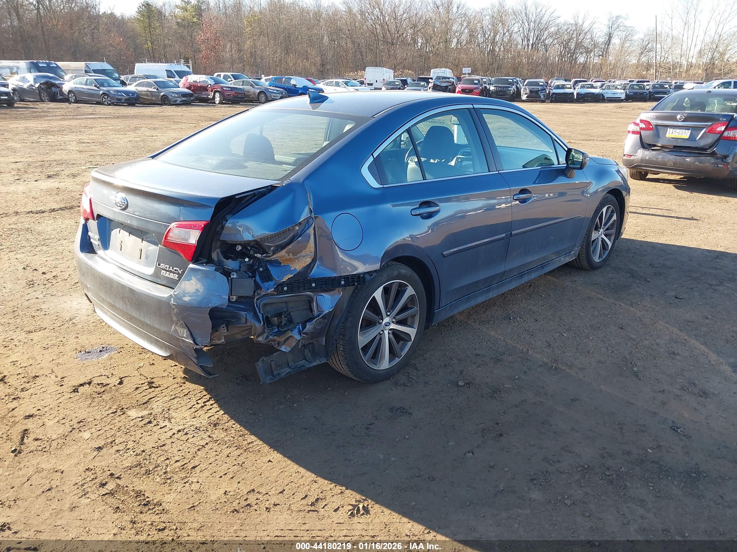 SUBARU LEGACY image 4