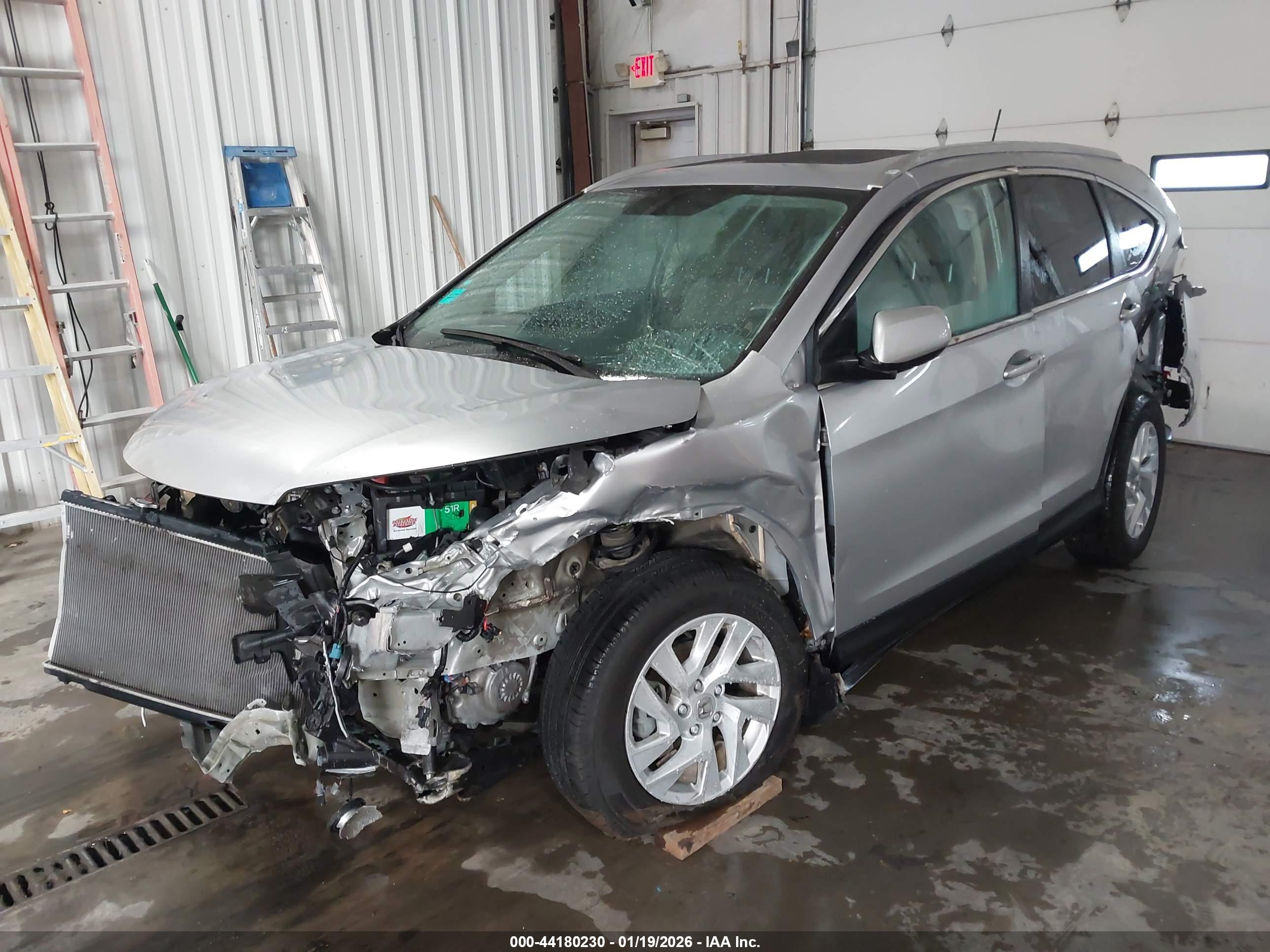 HONDA CR-V image 2