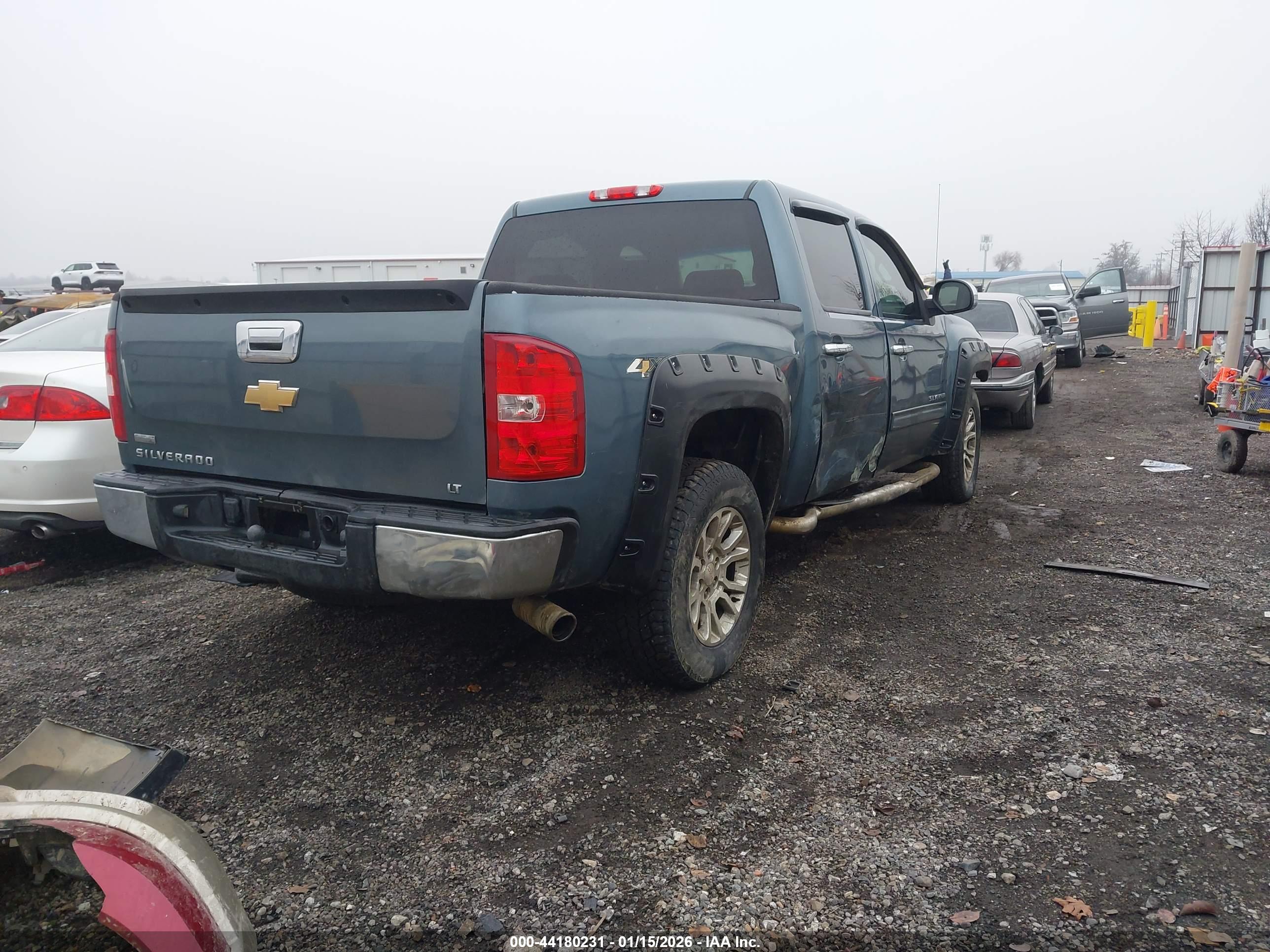 CHEVROLET SILVERADO image 4