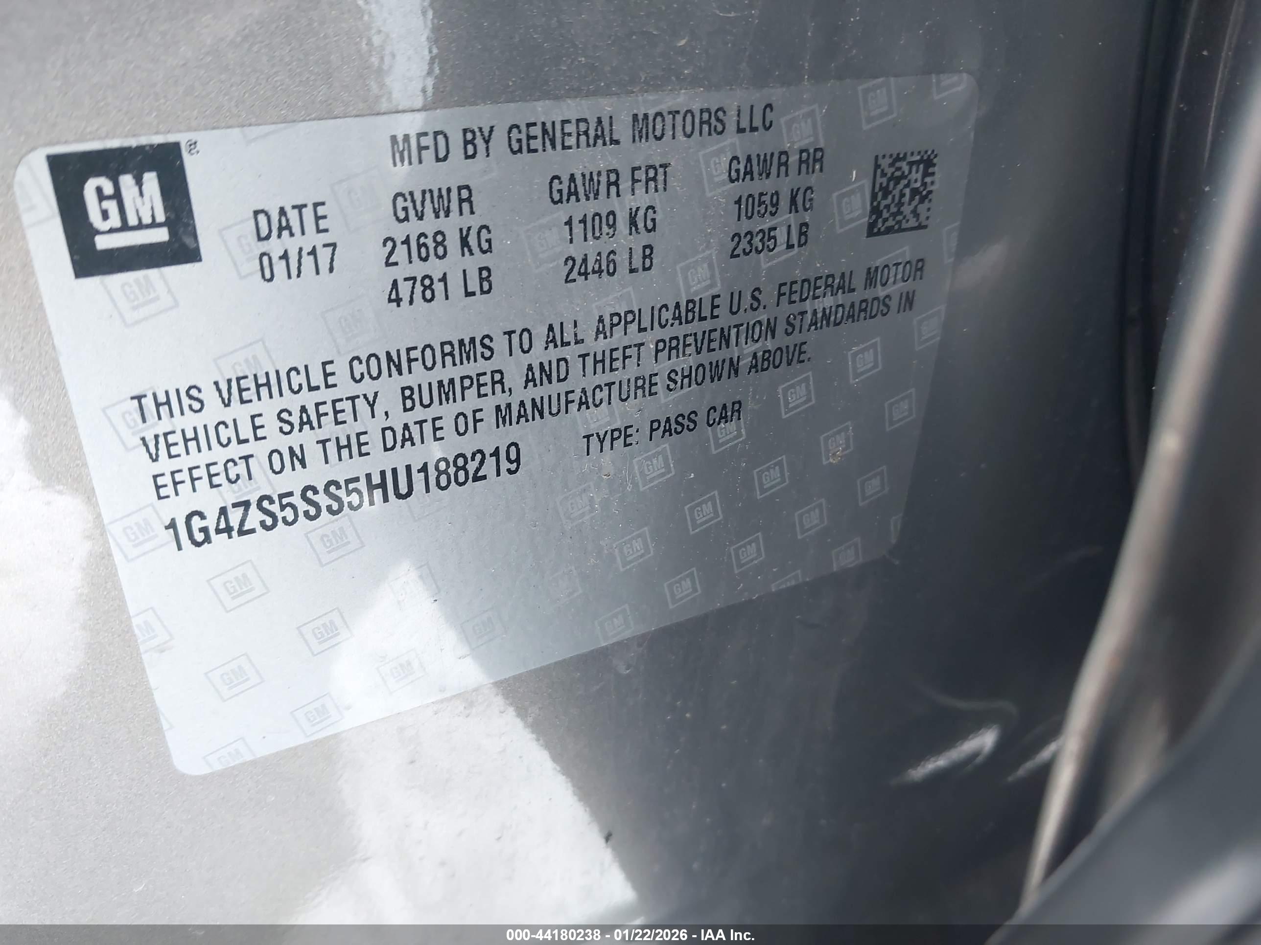 BUICK LACROSSE image 9