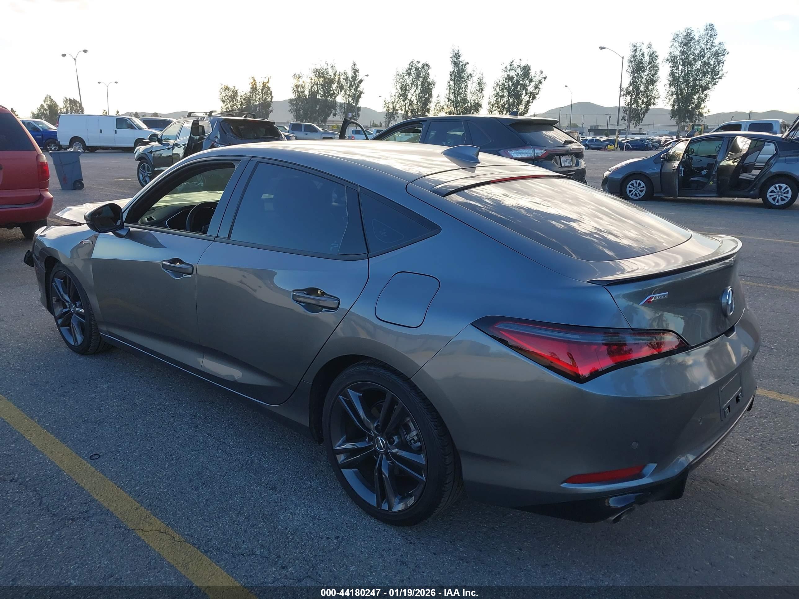ACURA INTEGRA image 3