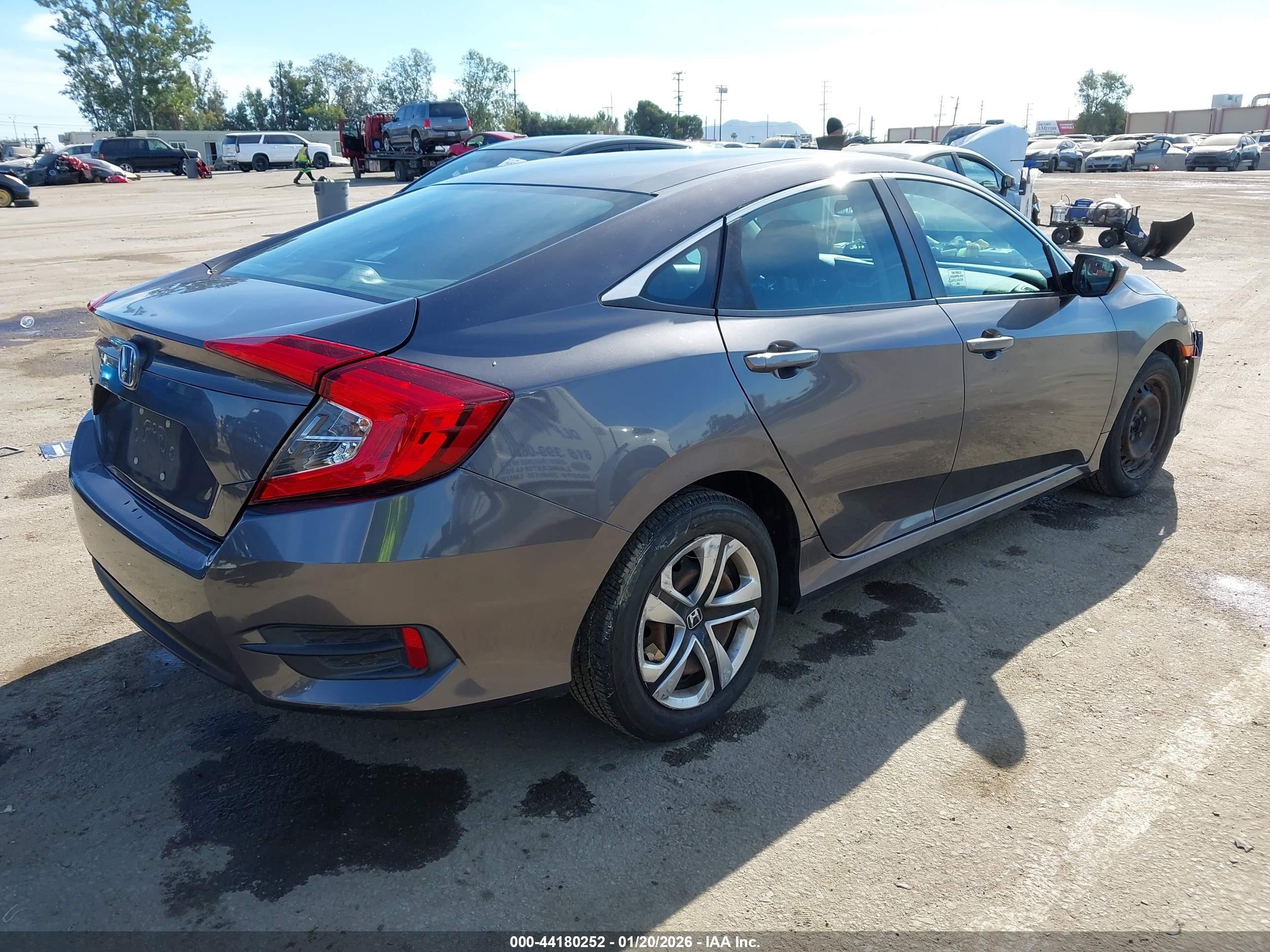 HONDA CIVIC image 4