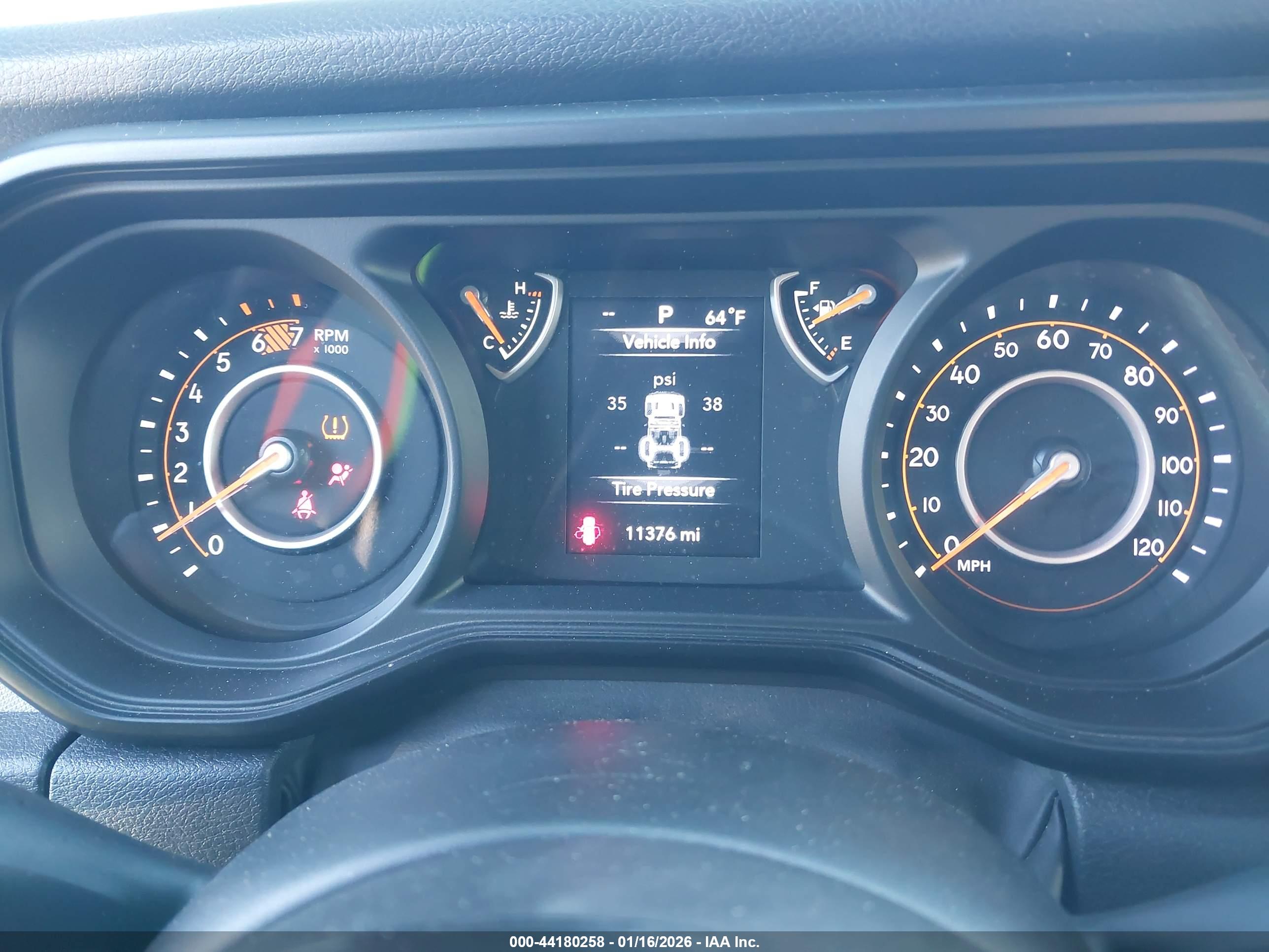 JEEP WRANGLER image 7