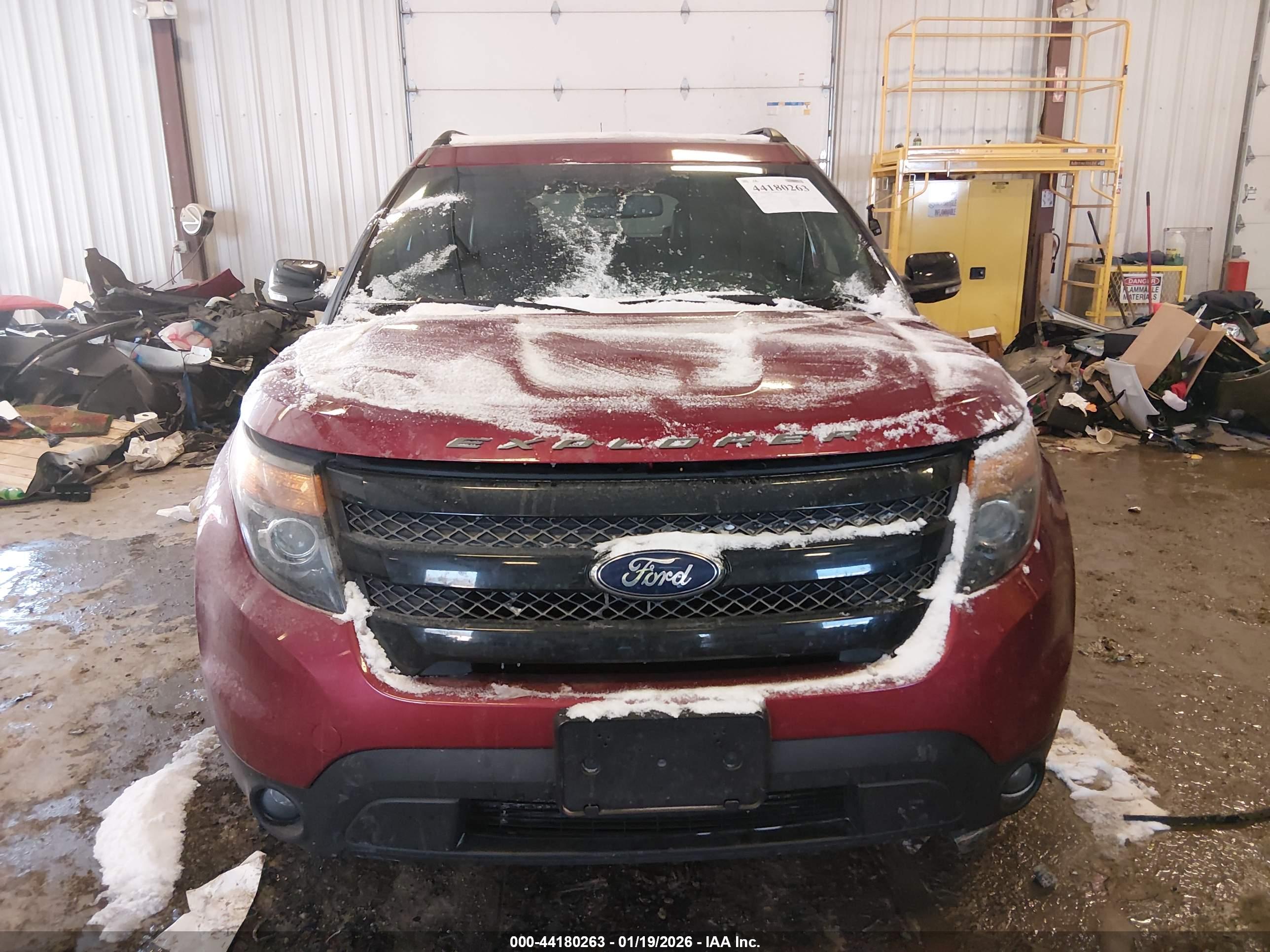 FORD EXPLORER image 6