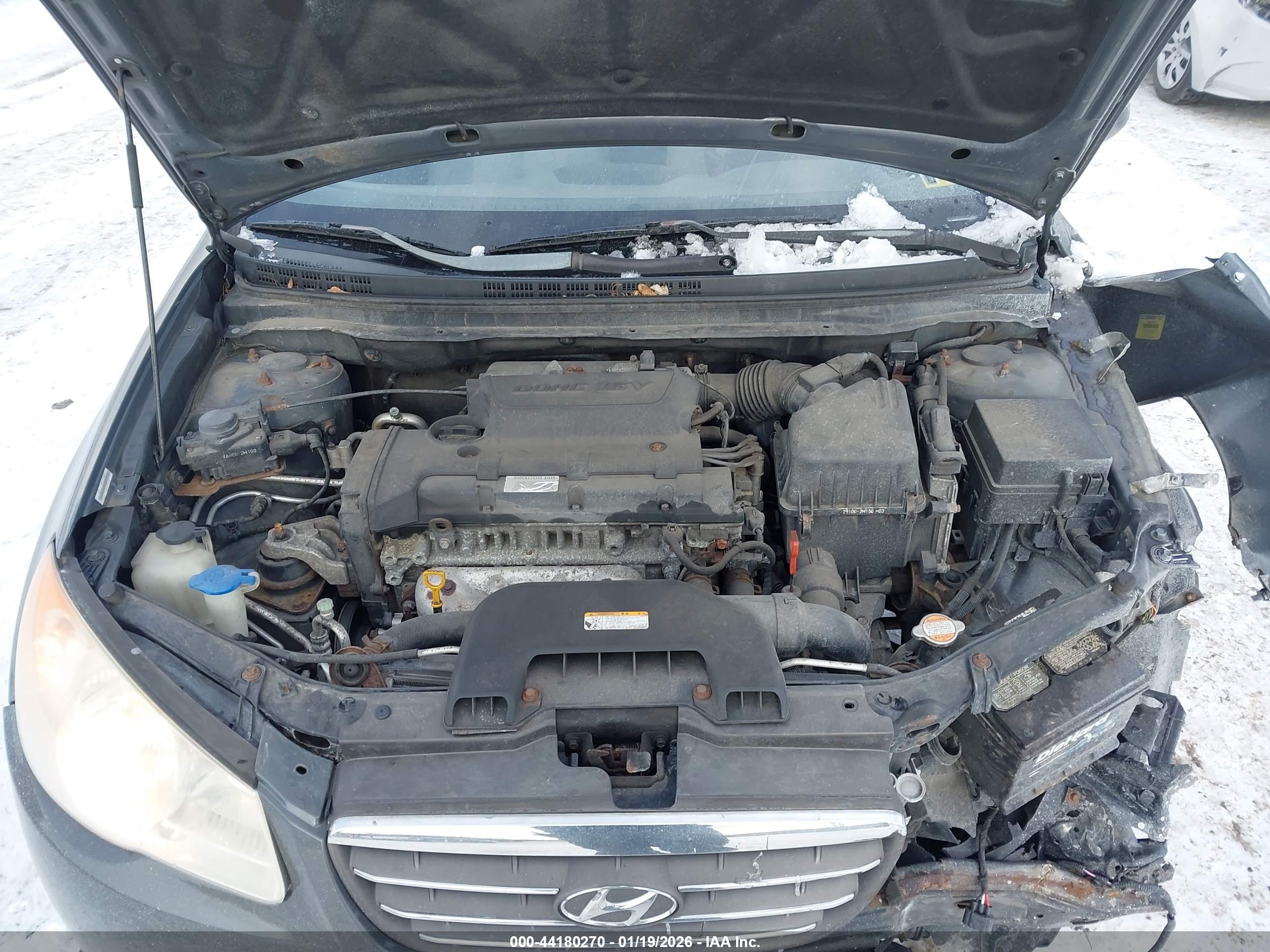 HYUNDAI ELANTRA image 10