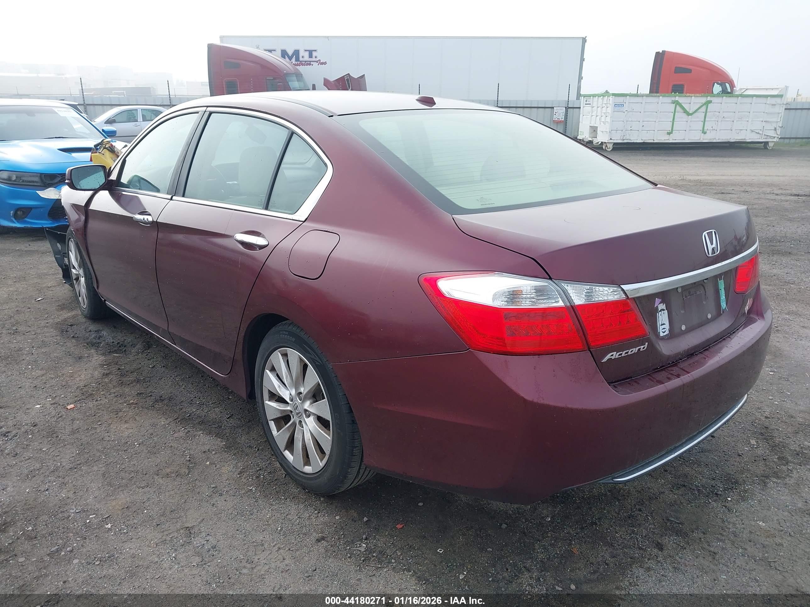 HONDA ACCORD image 3