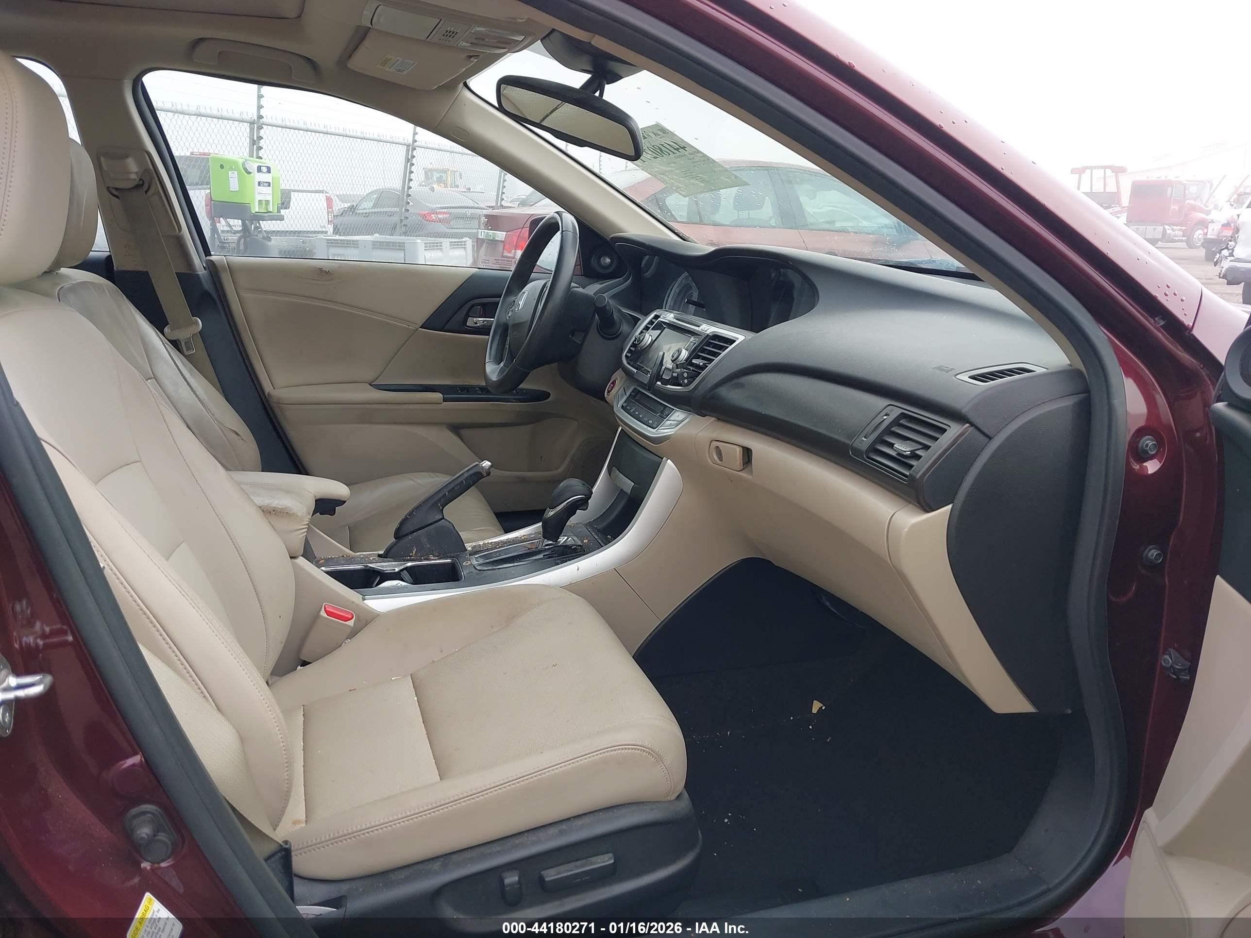 HONDA ACCORD image 5