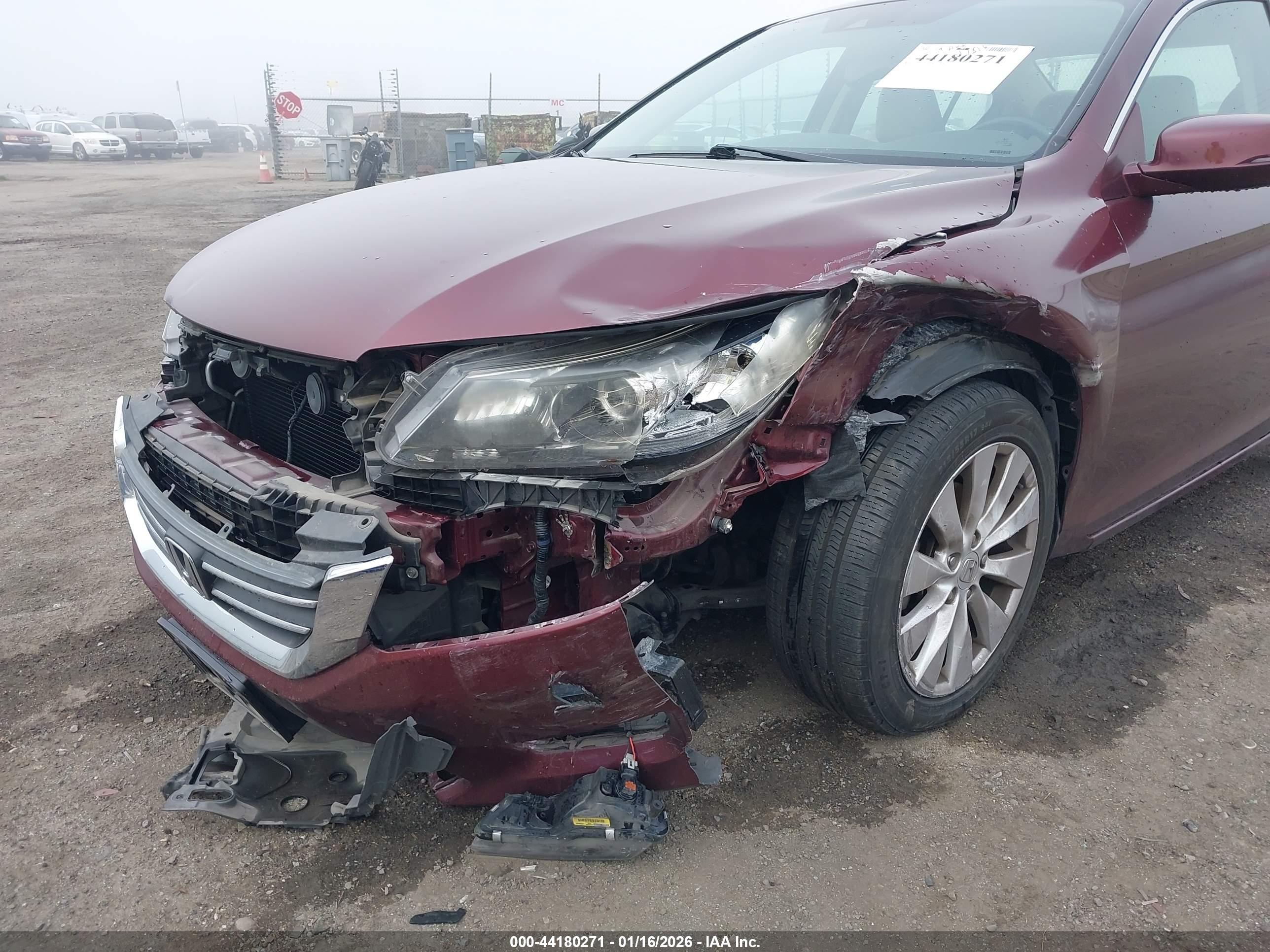 HONDA ACCORD image 6