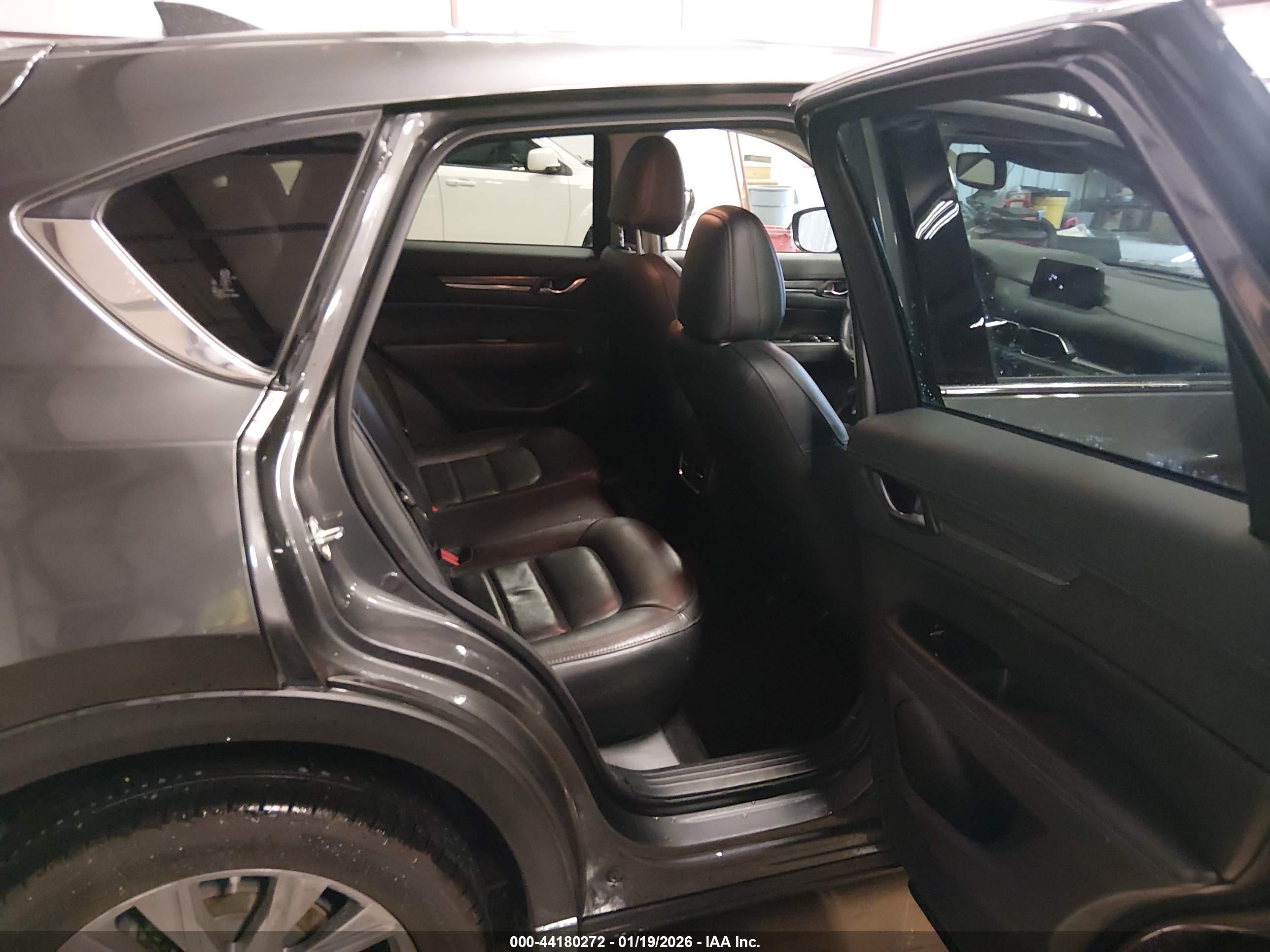 MAZDA CX-5 image 8