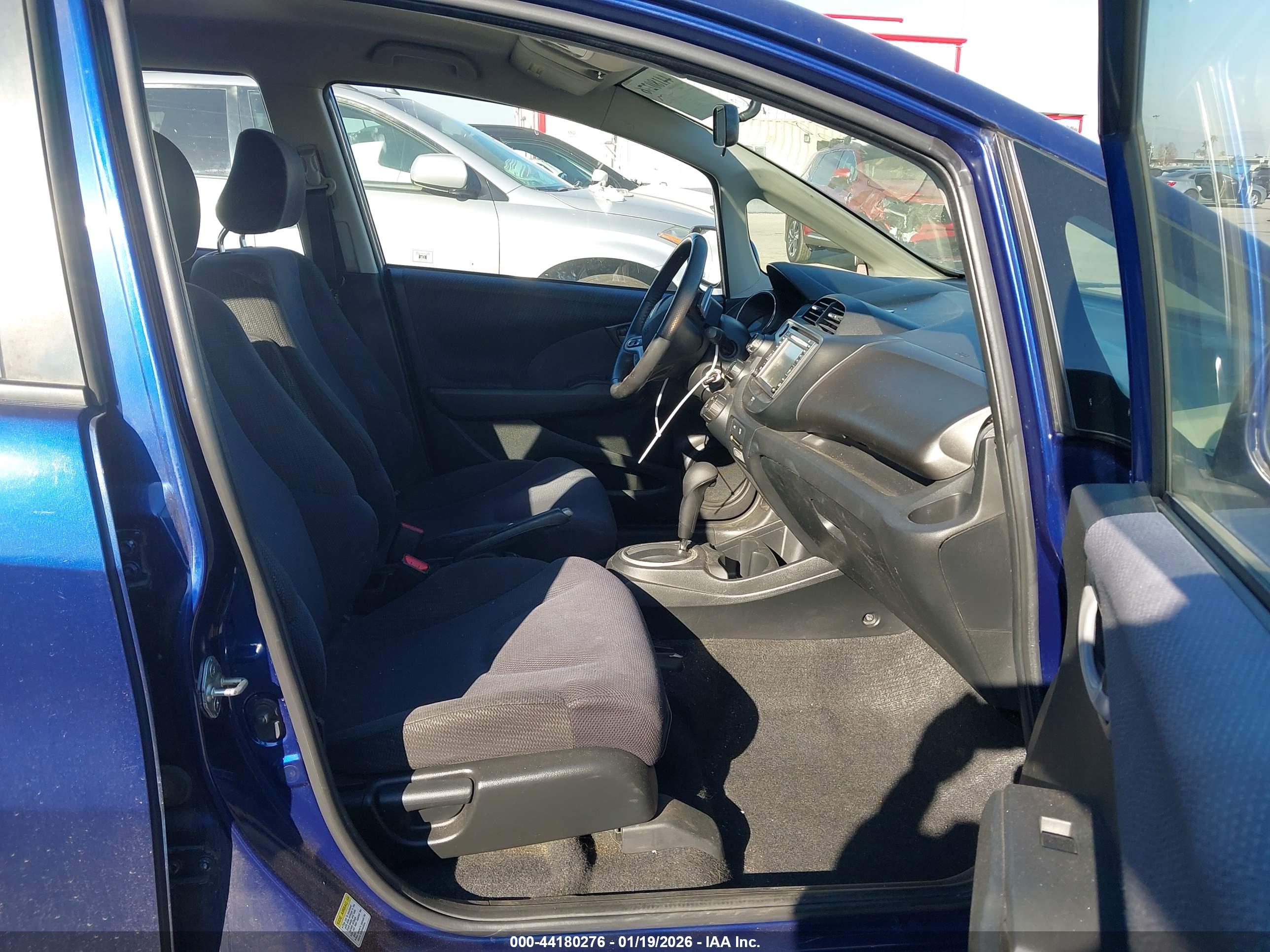 HONDA FIT image 5