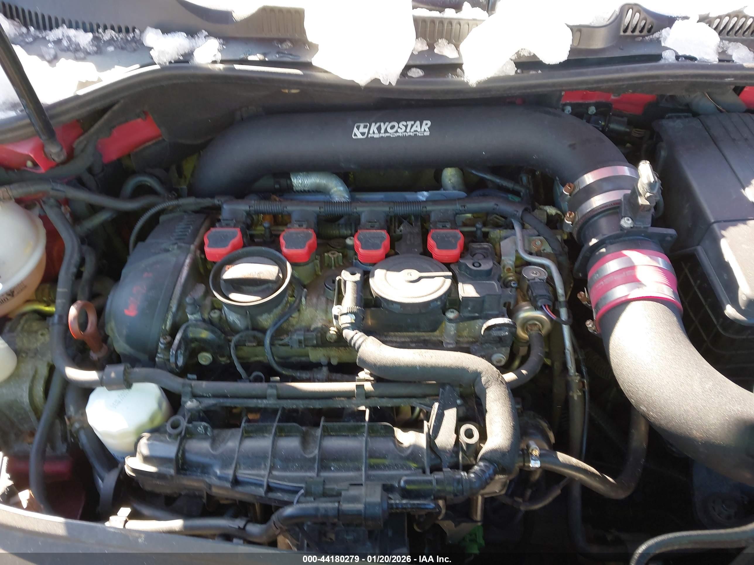 VOLKSWAGEN GTI image 10